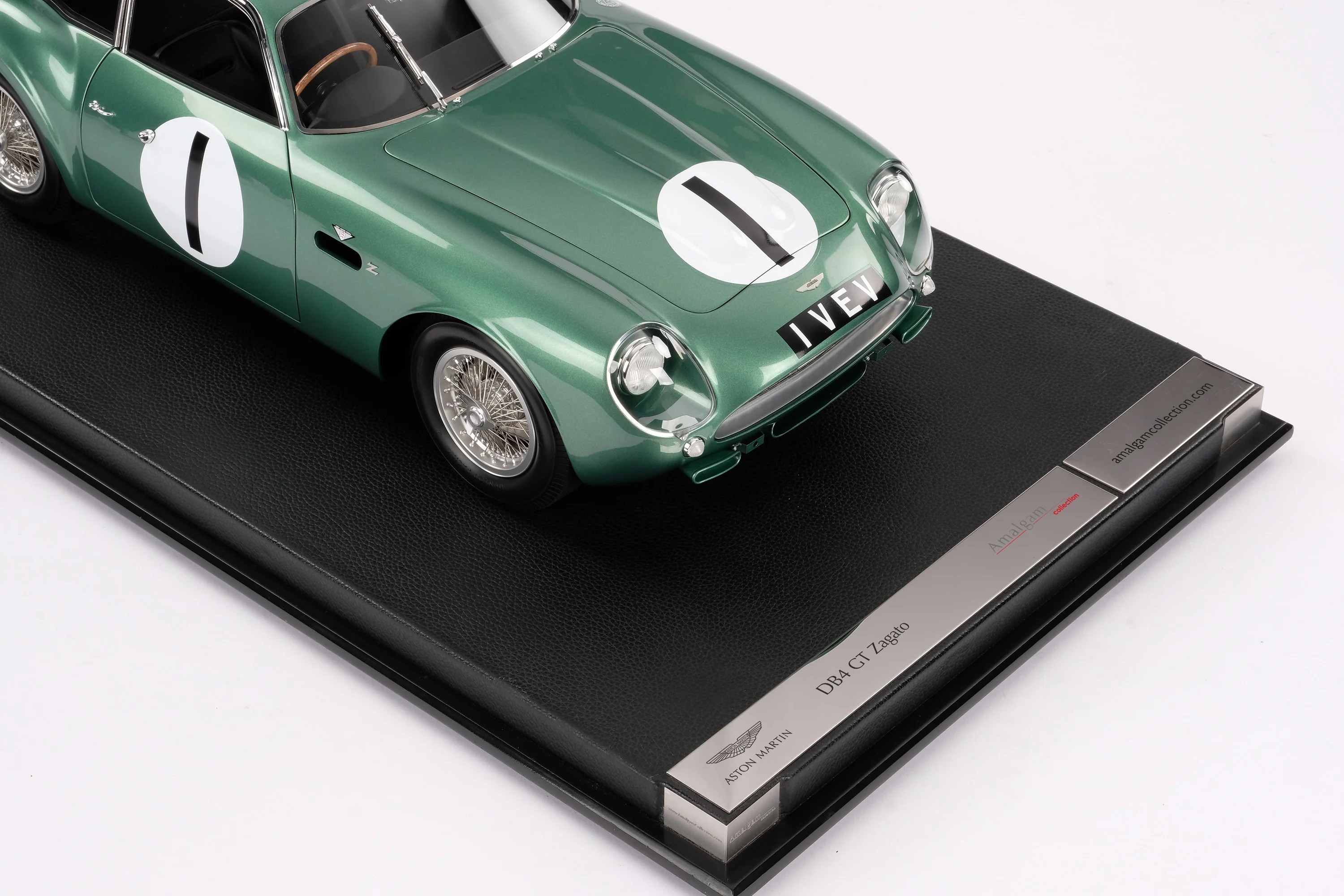 Aston Martin DB4 GT Zagato - 1961 Goodwood TT - Salvadori - Image 29