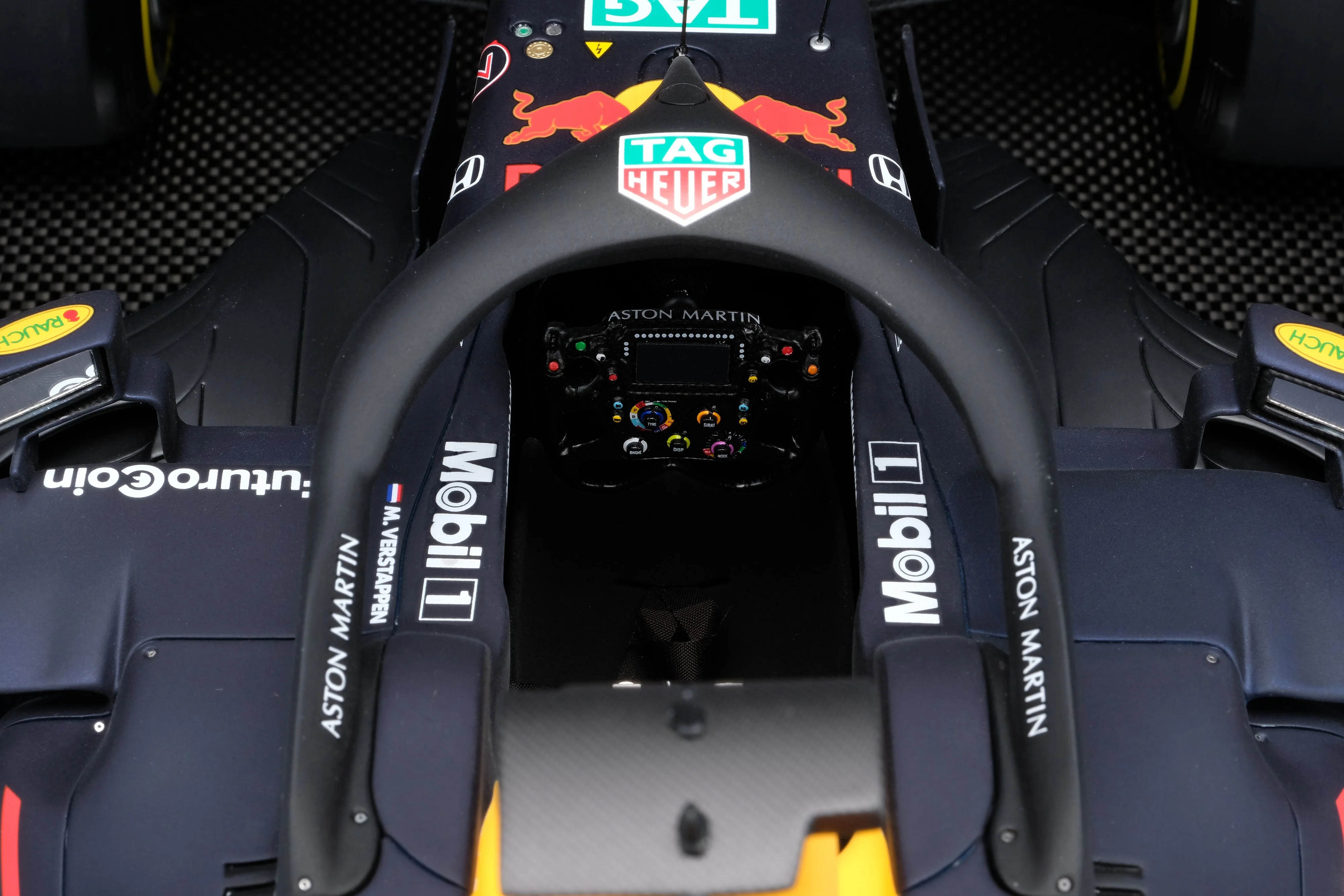 Aston Martin Red Bull Racing RB15 - 2019 Austrian Grand Prix - Verstappen - Image 9