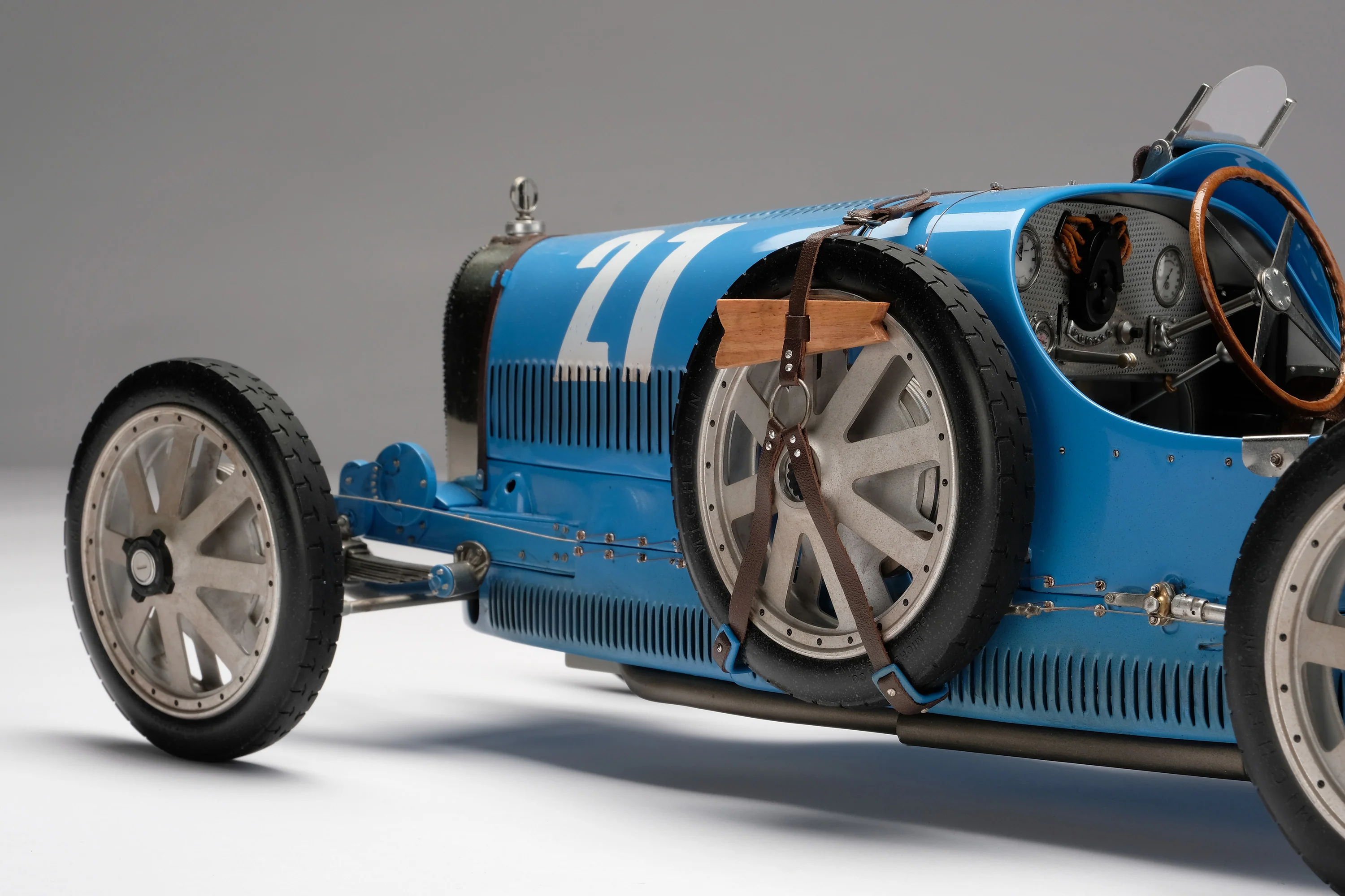 BUGATTI Type 35T - 1926 Targa Florio Winner - Patinated - Image 7