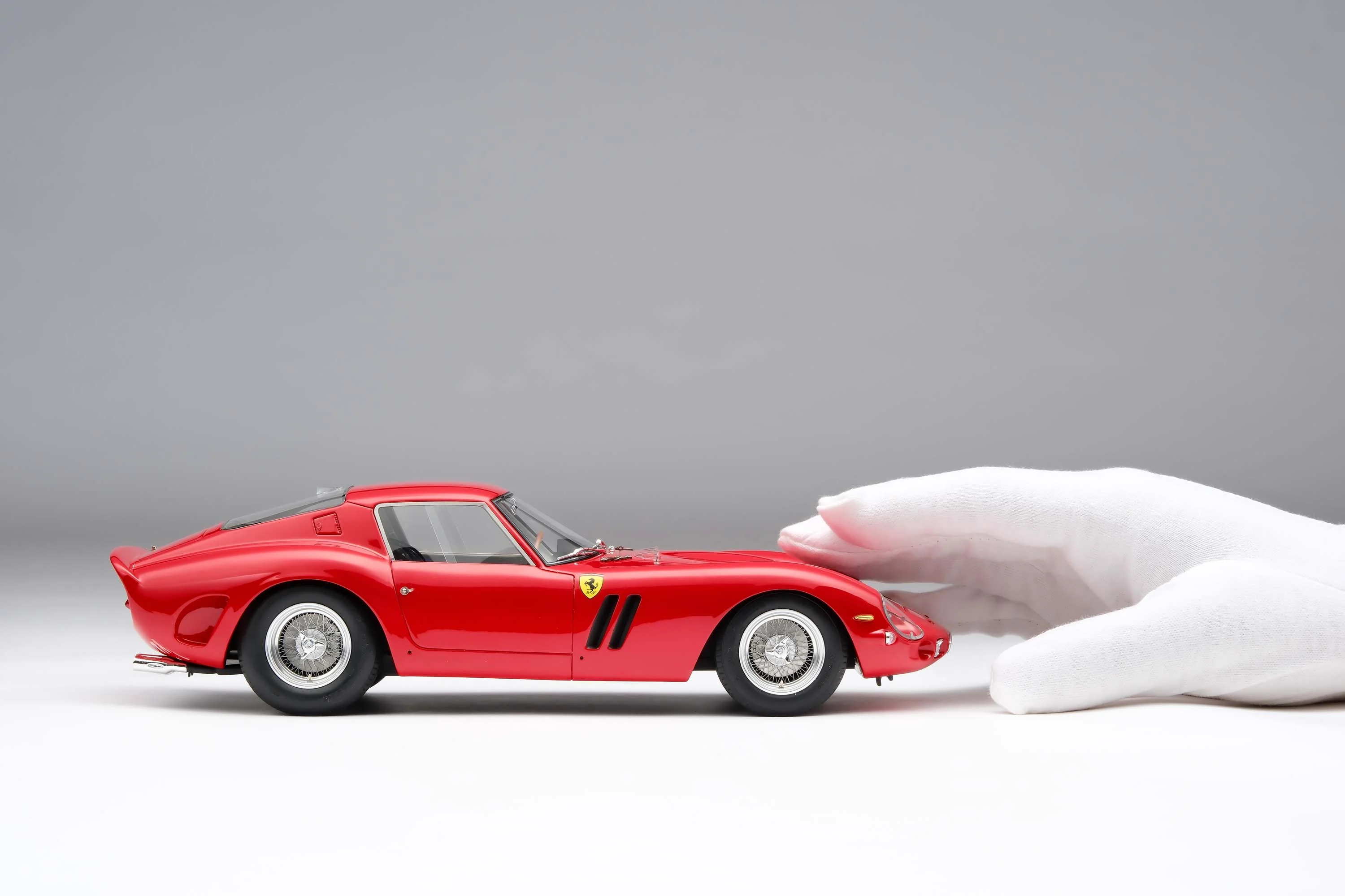 Ferrari 250 GTO - Road Specification - Image 34