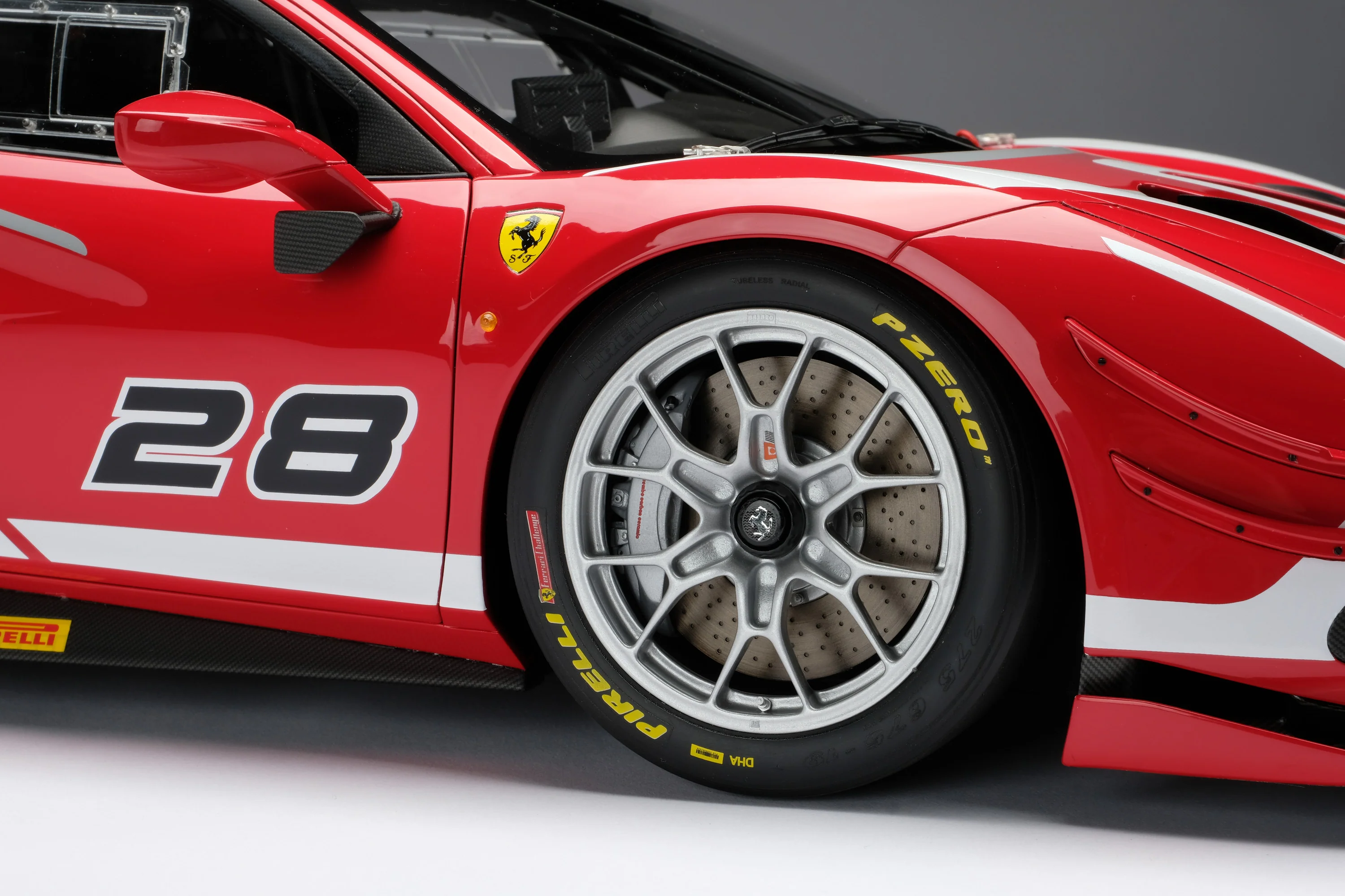 Ferrari 488 Challenge Evo (2020) - Image 16