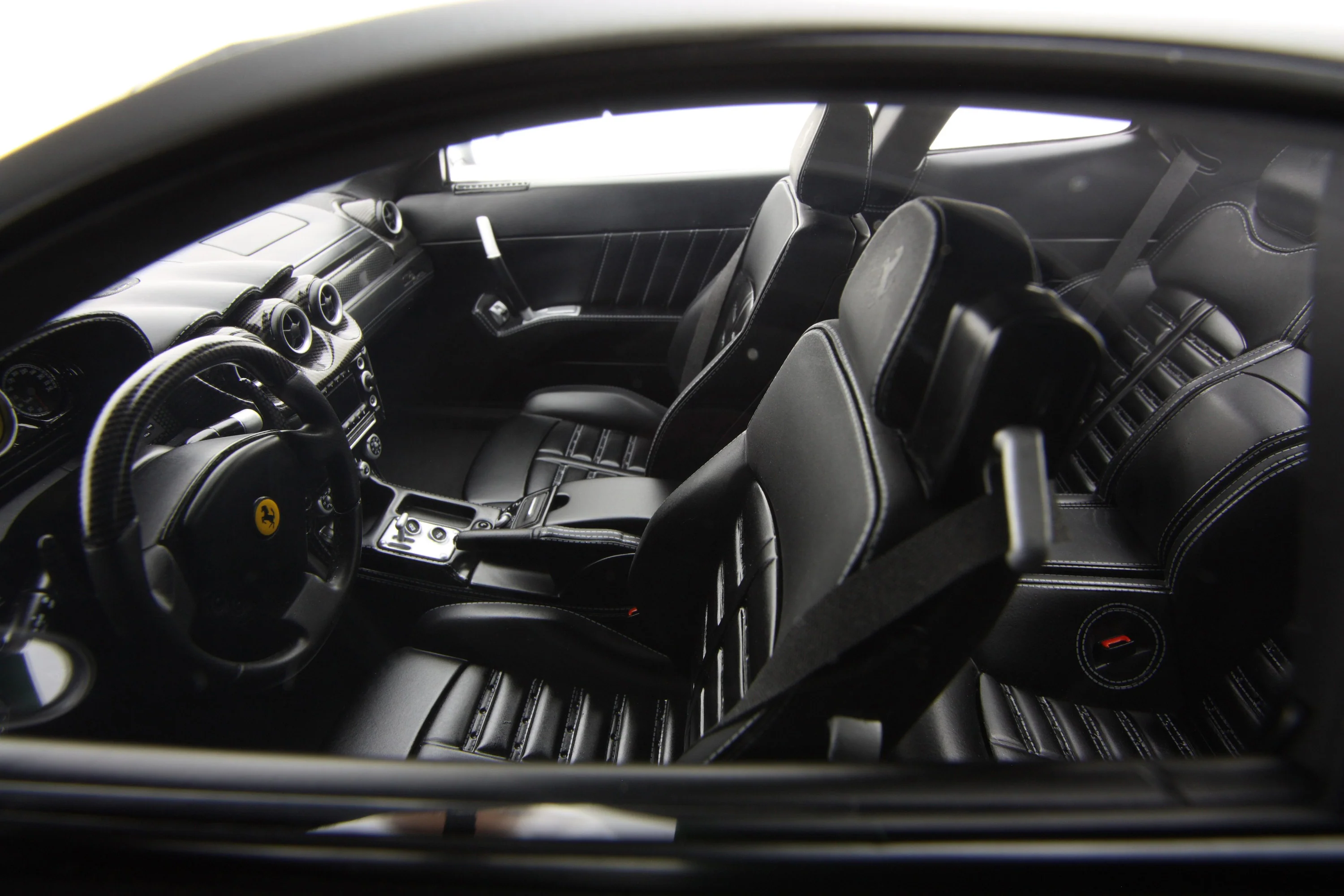 Ferrari 612 Sessanta - Tailor Made - Image 5