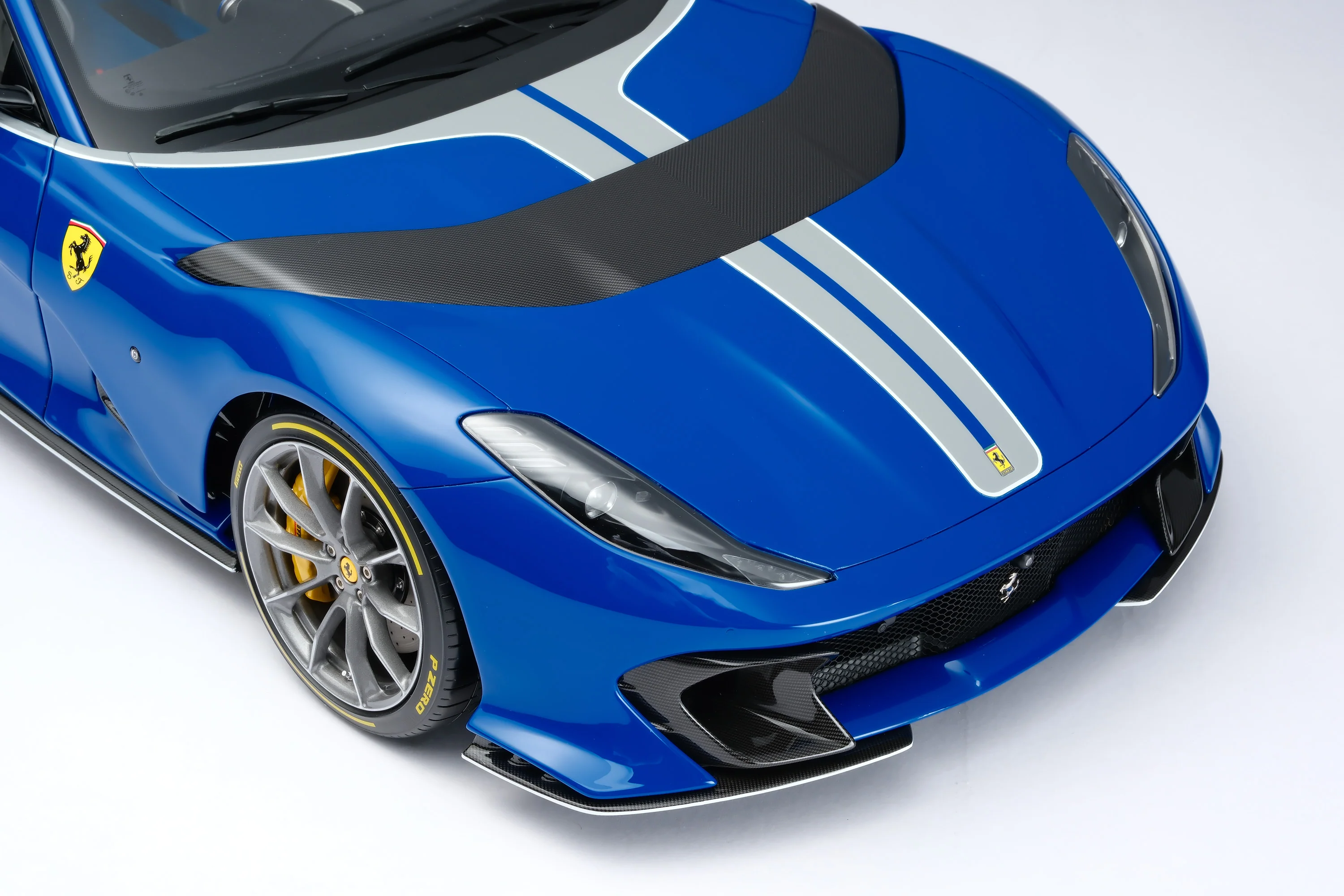 Ferrari 812 Competizione & Competizione A - Tailor Made - Image 20