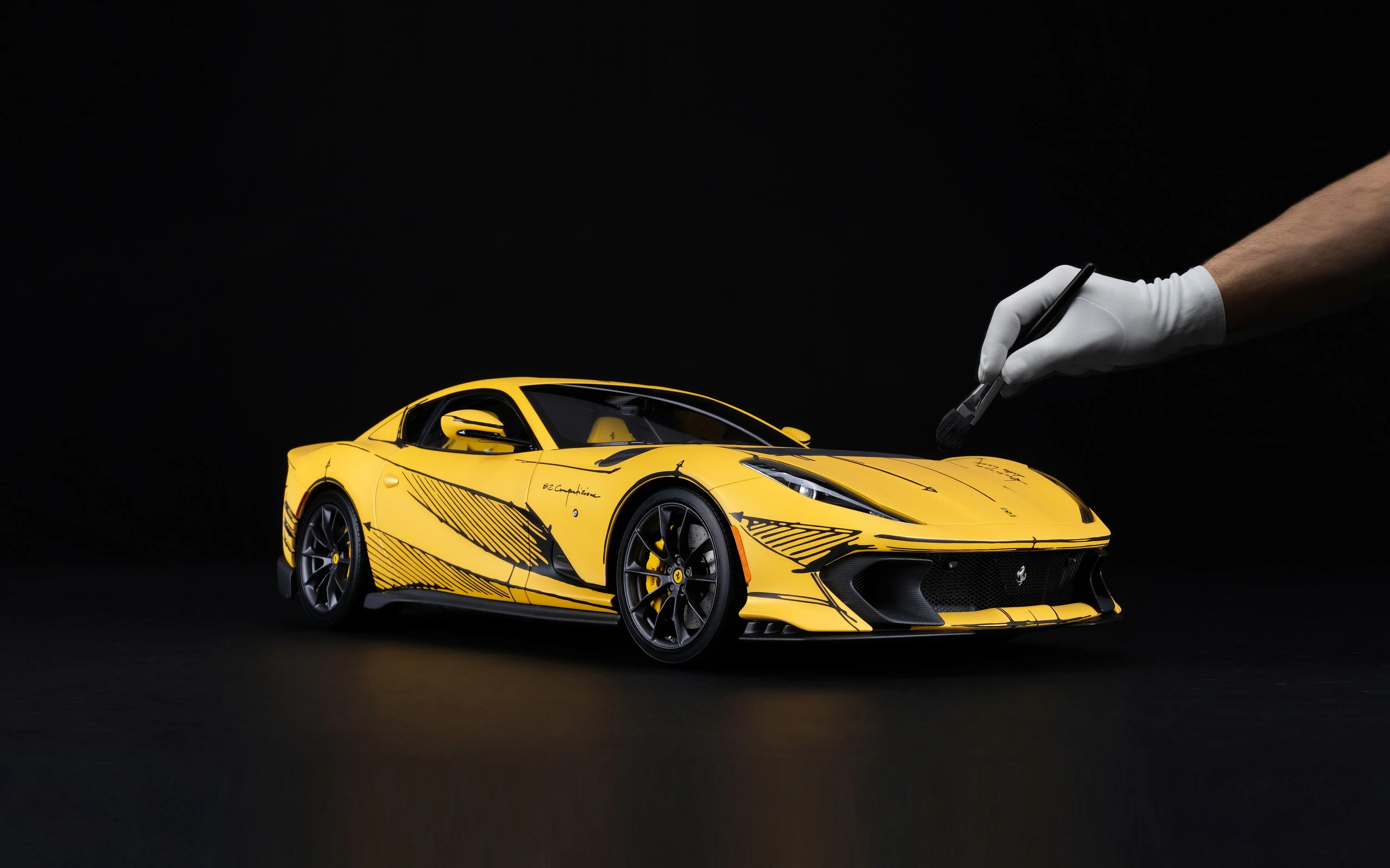 Ferrari 812 Competizione & Competizione A - Tailor Made - Image 4