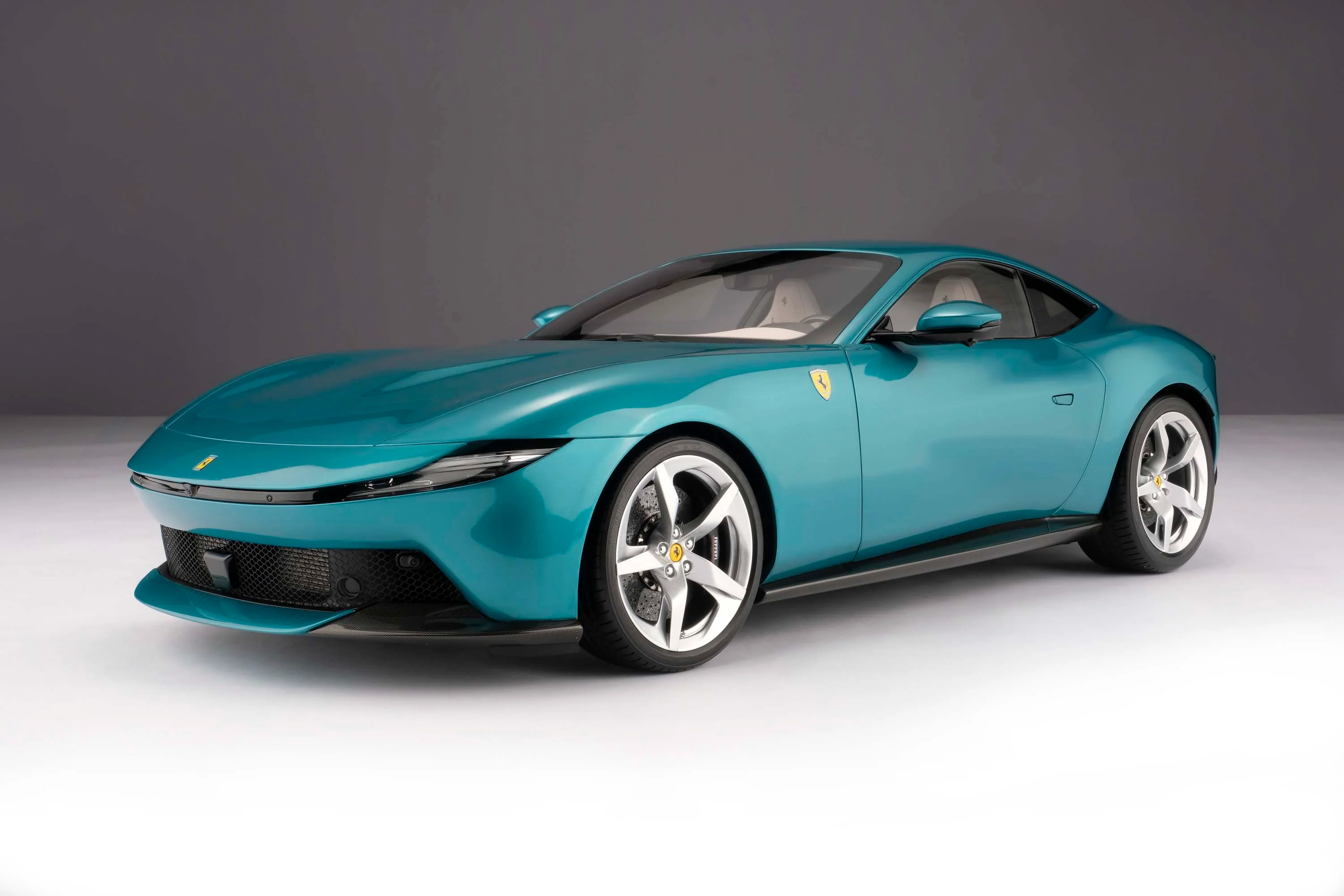 Ferrari Amalfi (2026) - Verde Costiera - Image 8