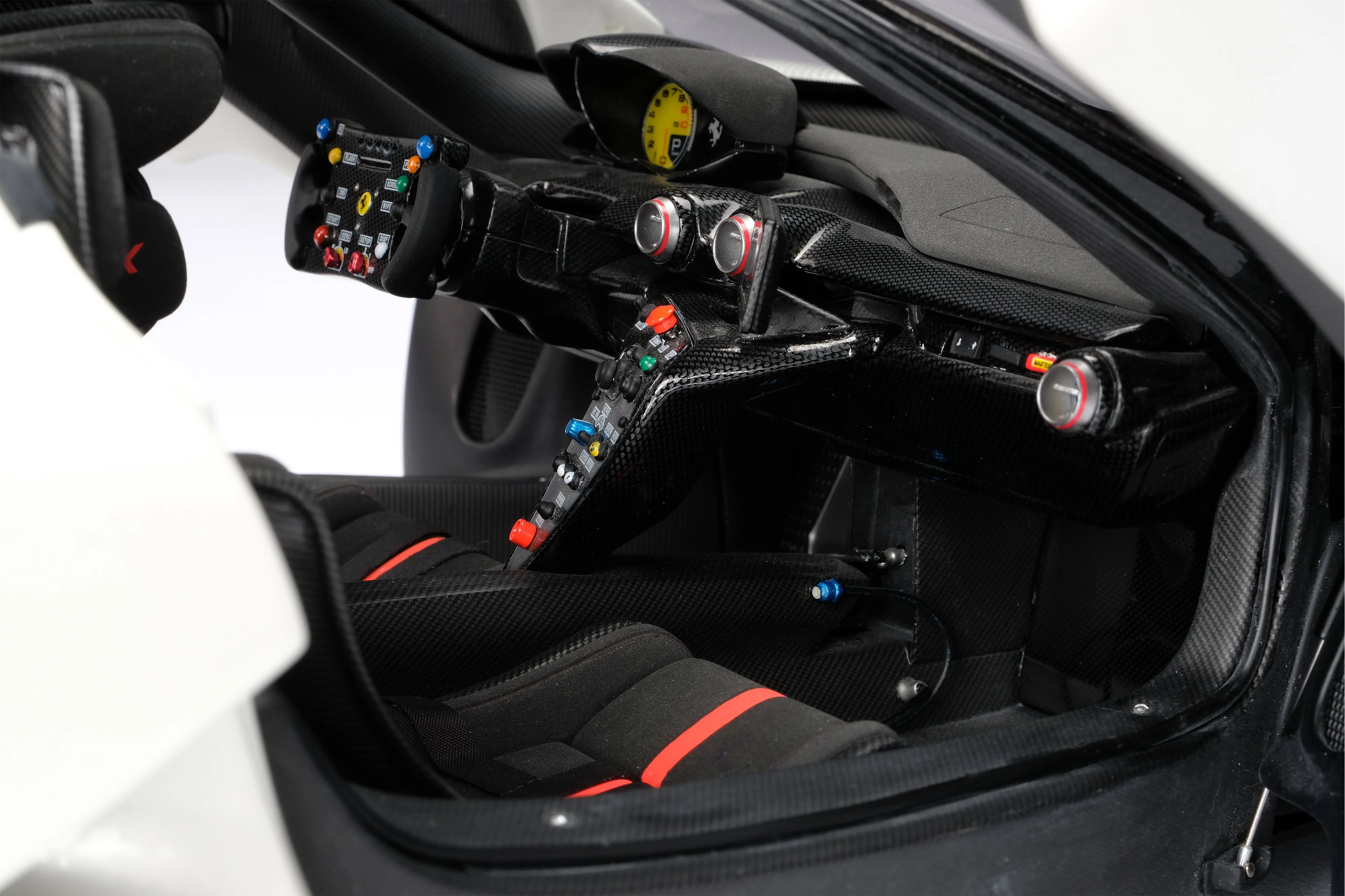 Ferrari FXX K Evo (2017) - Image 13