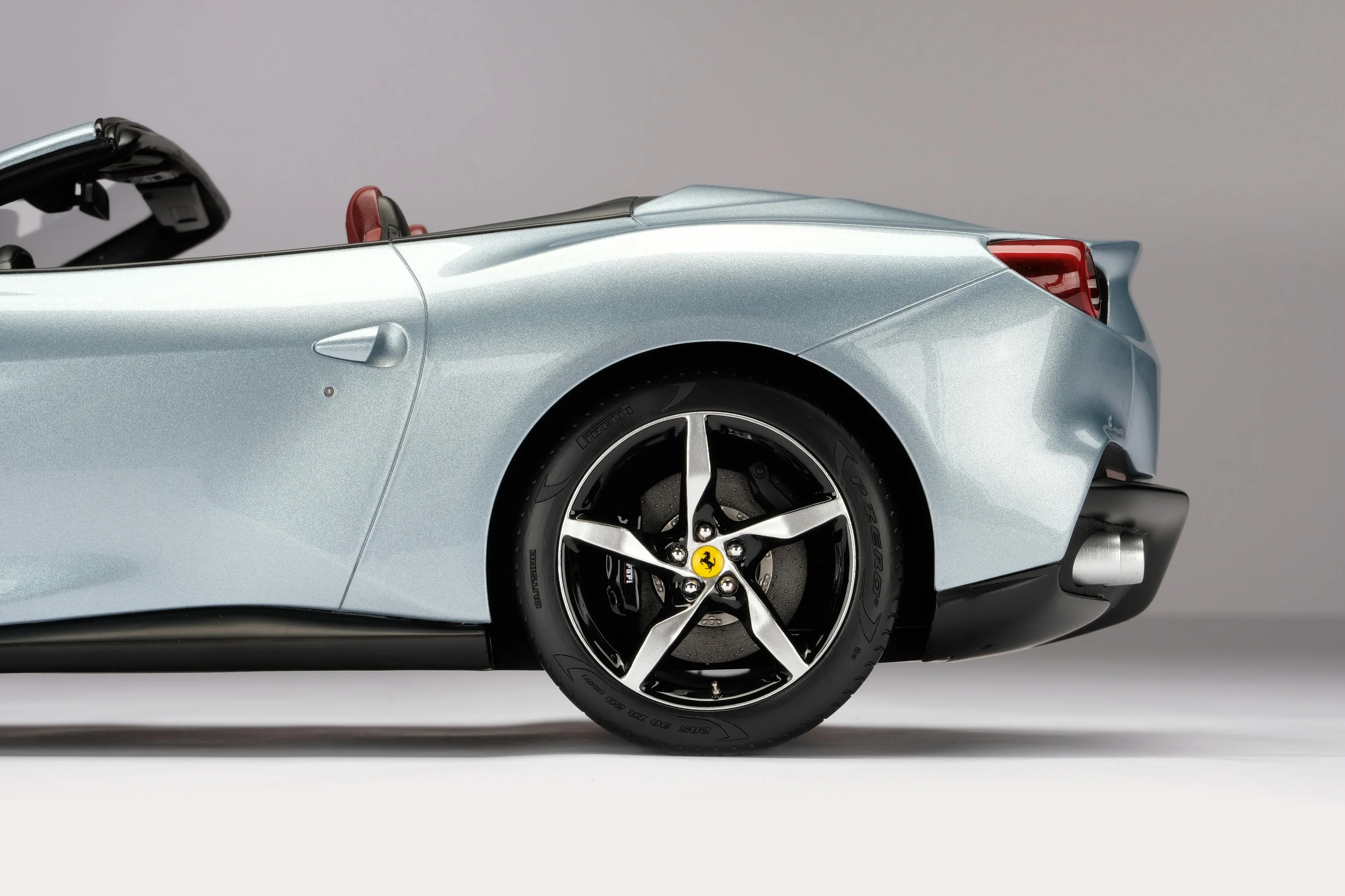 Ferrari Portofino M - Image 17