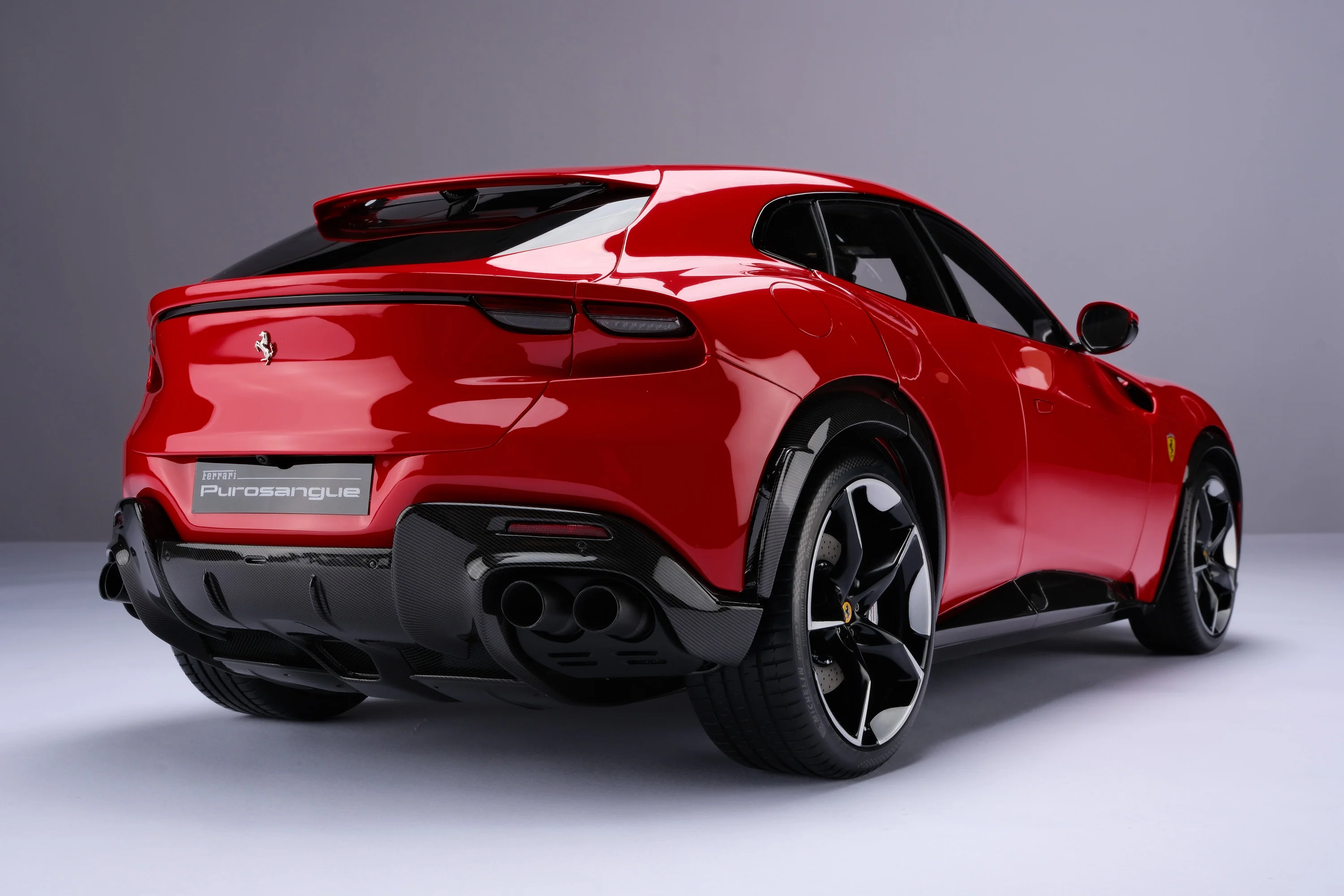 Ferrari Purosangue (2023) - Image 12