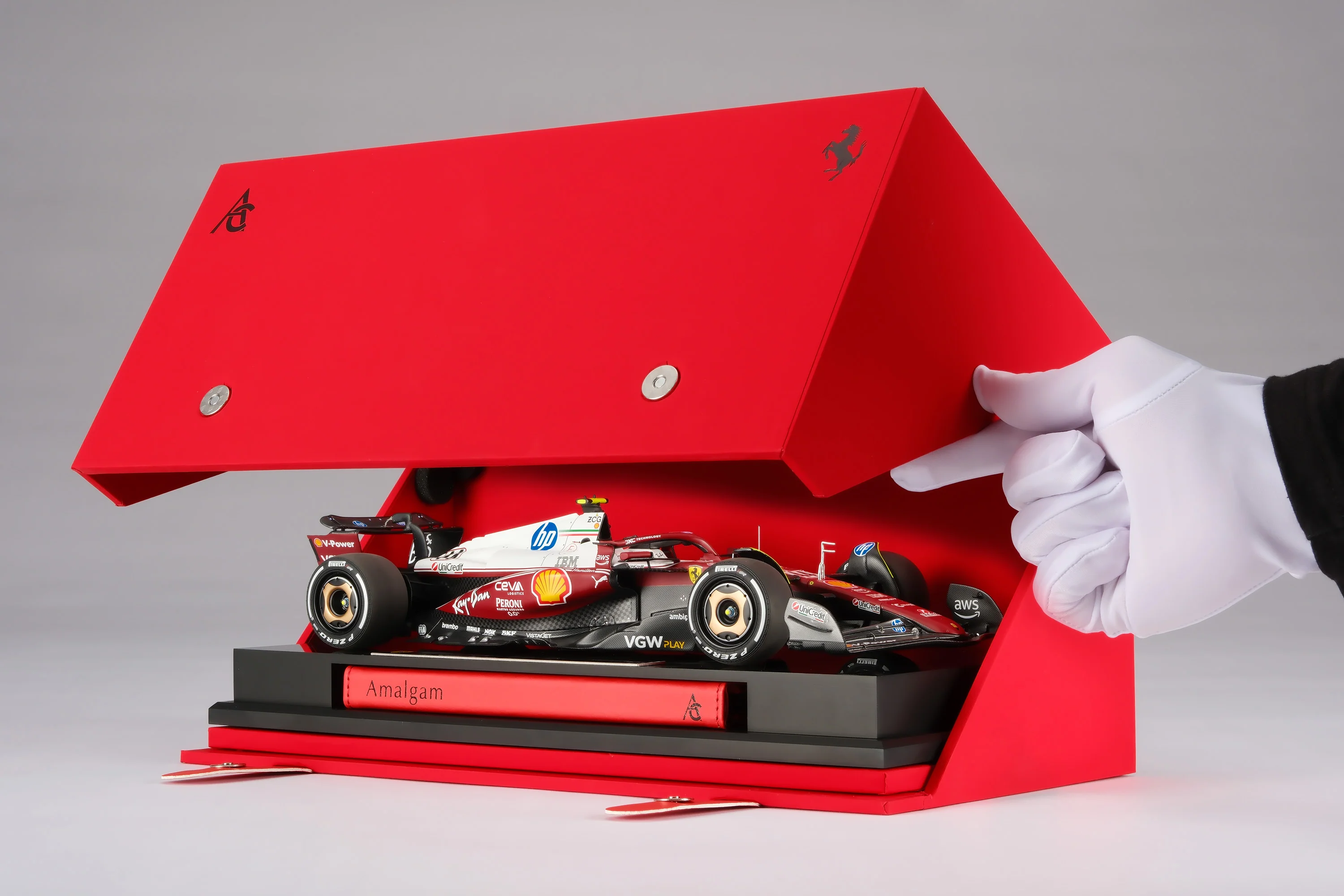 Ferrari SF-25 - 2025 Italian Grand Prix - Lewis Hamilton - Image 17