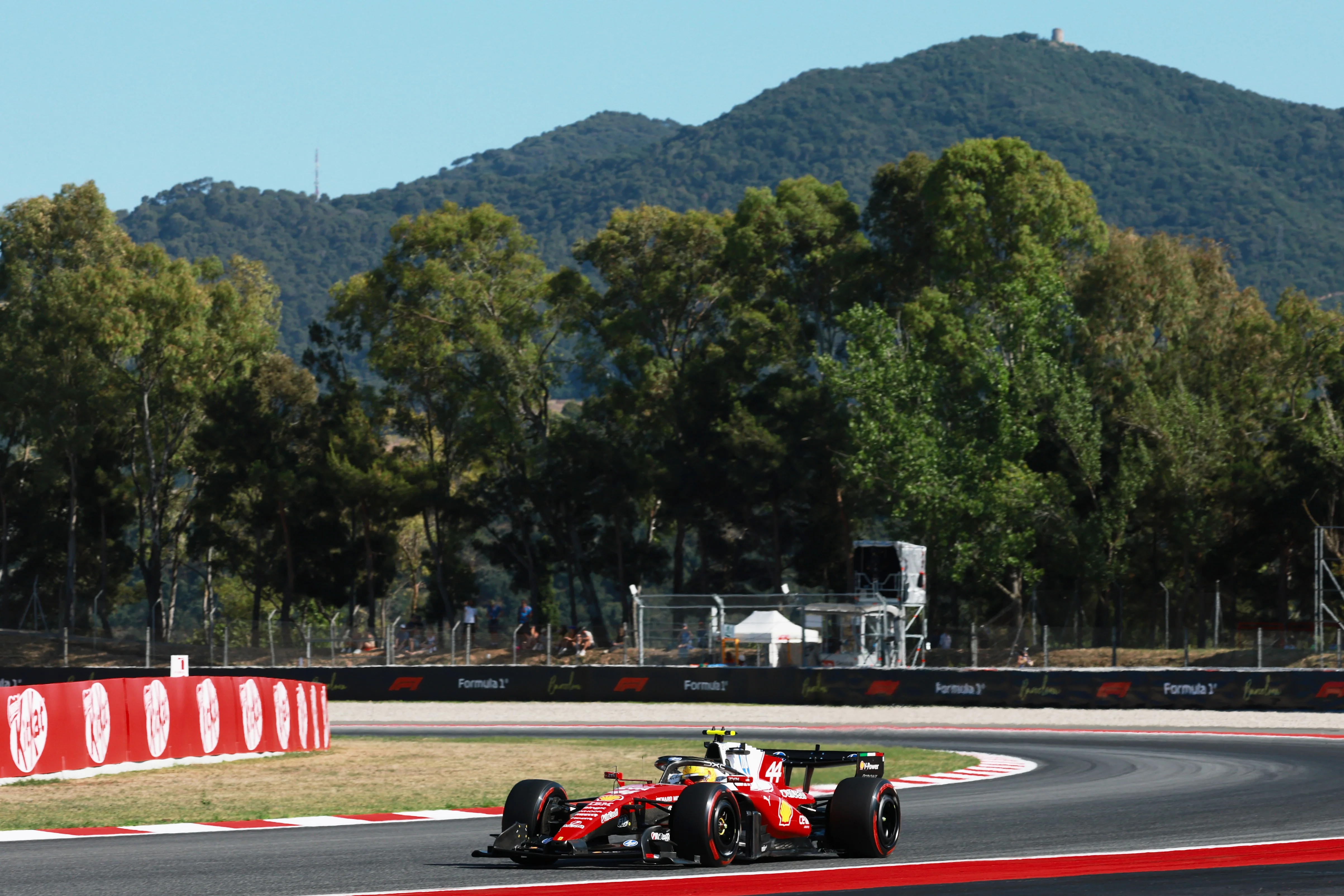 Ferrari SF-26 - 2026 Barcelona Grand Prix - Lewis Hamilton - Image 7