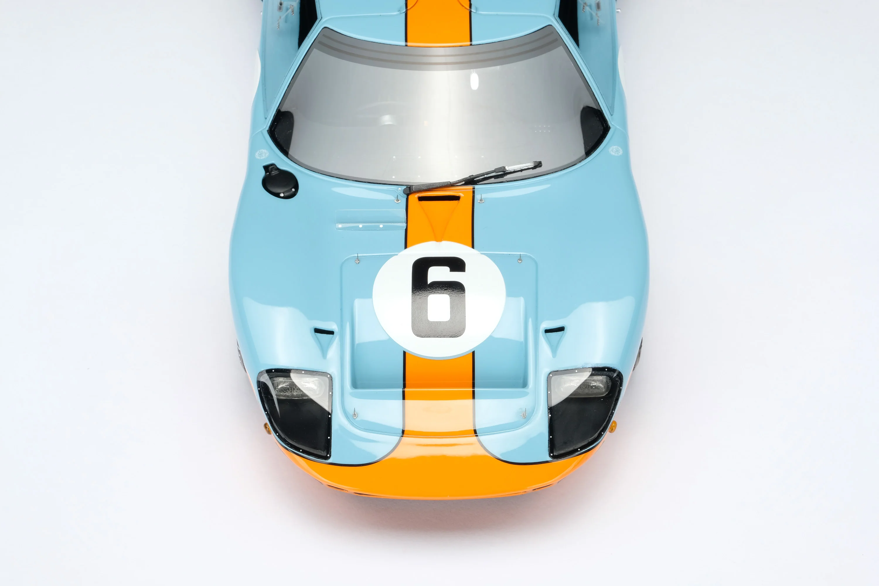 Ford GT40 - 1969 Le Mans Winner - Image 15