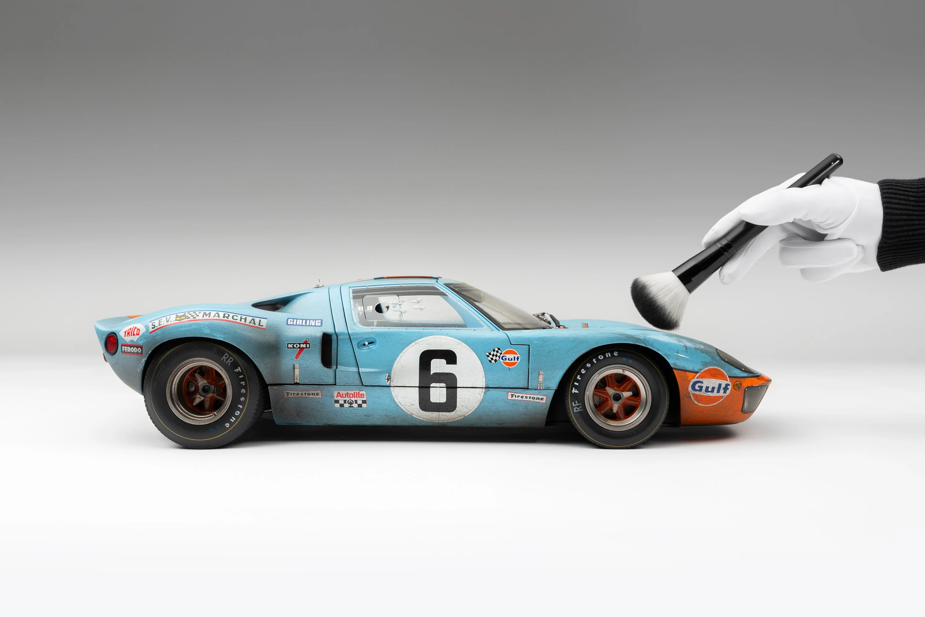 Ford GT40 - 1969 Le Mans Winner - Race Weathered - Image 4