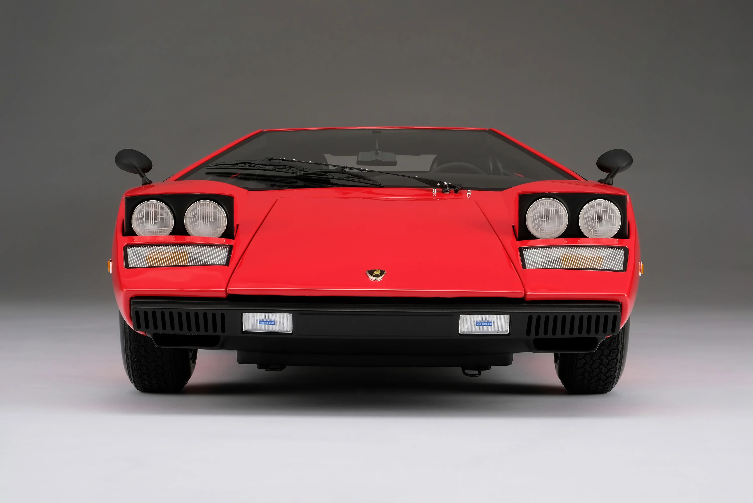 Lamborghini Countach LP400 (1974) in Rosso at 1:8 scale - Image 13