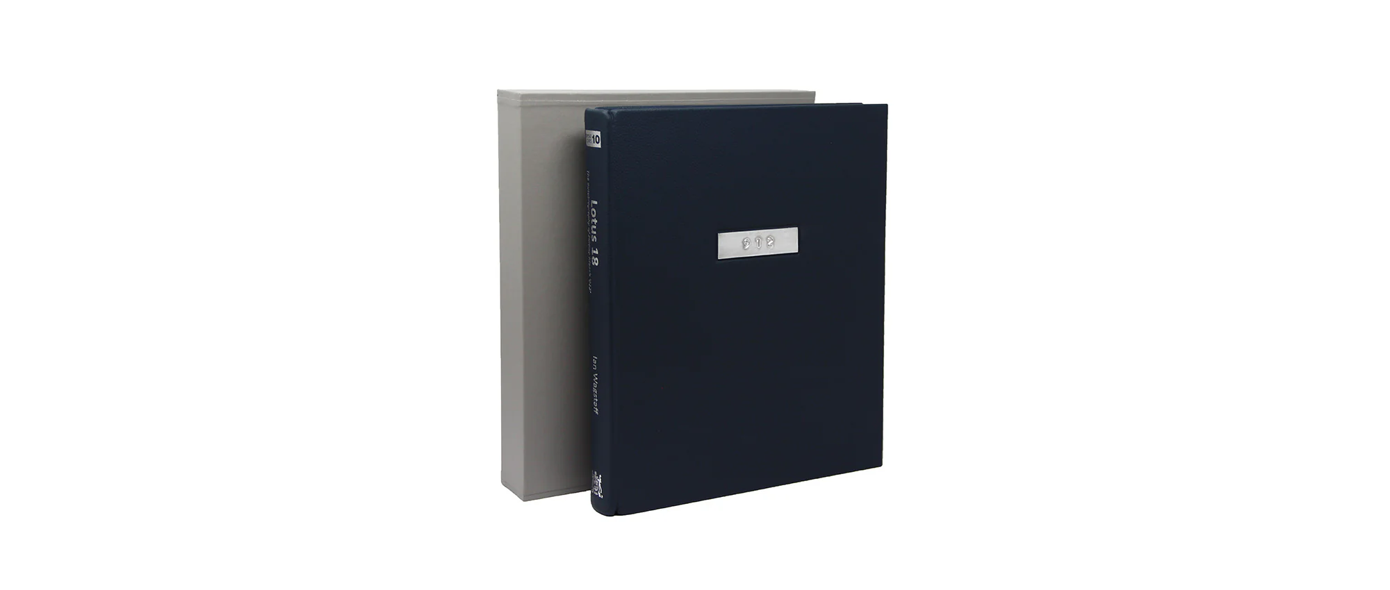 Lotus 18 - The autobiography of Stirling Moss's '912' (Limited Edition) - Image 2