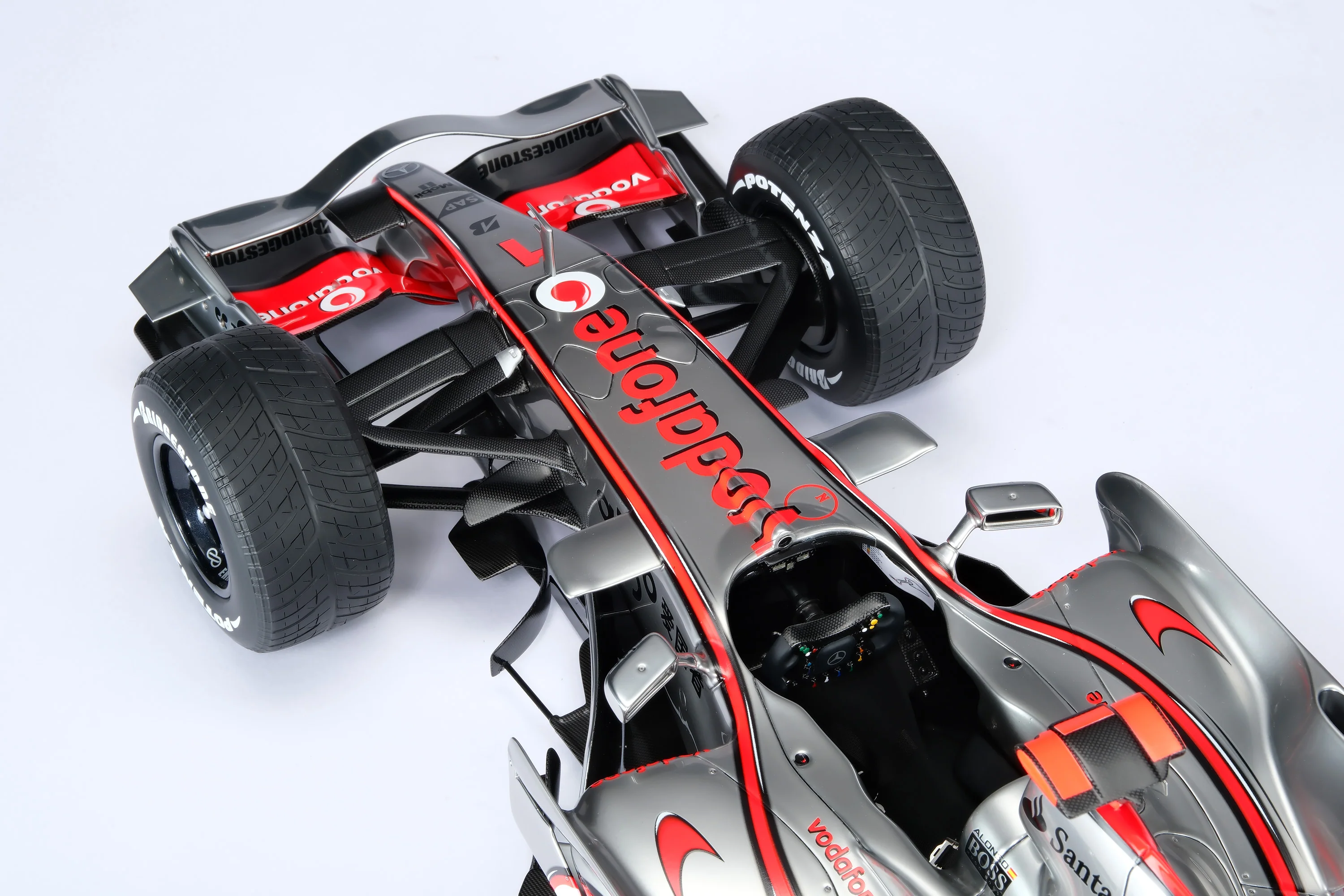 McLaren MP4-22 - 2007 European Grand Prix - Alonso - Image 10
