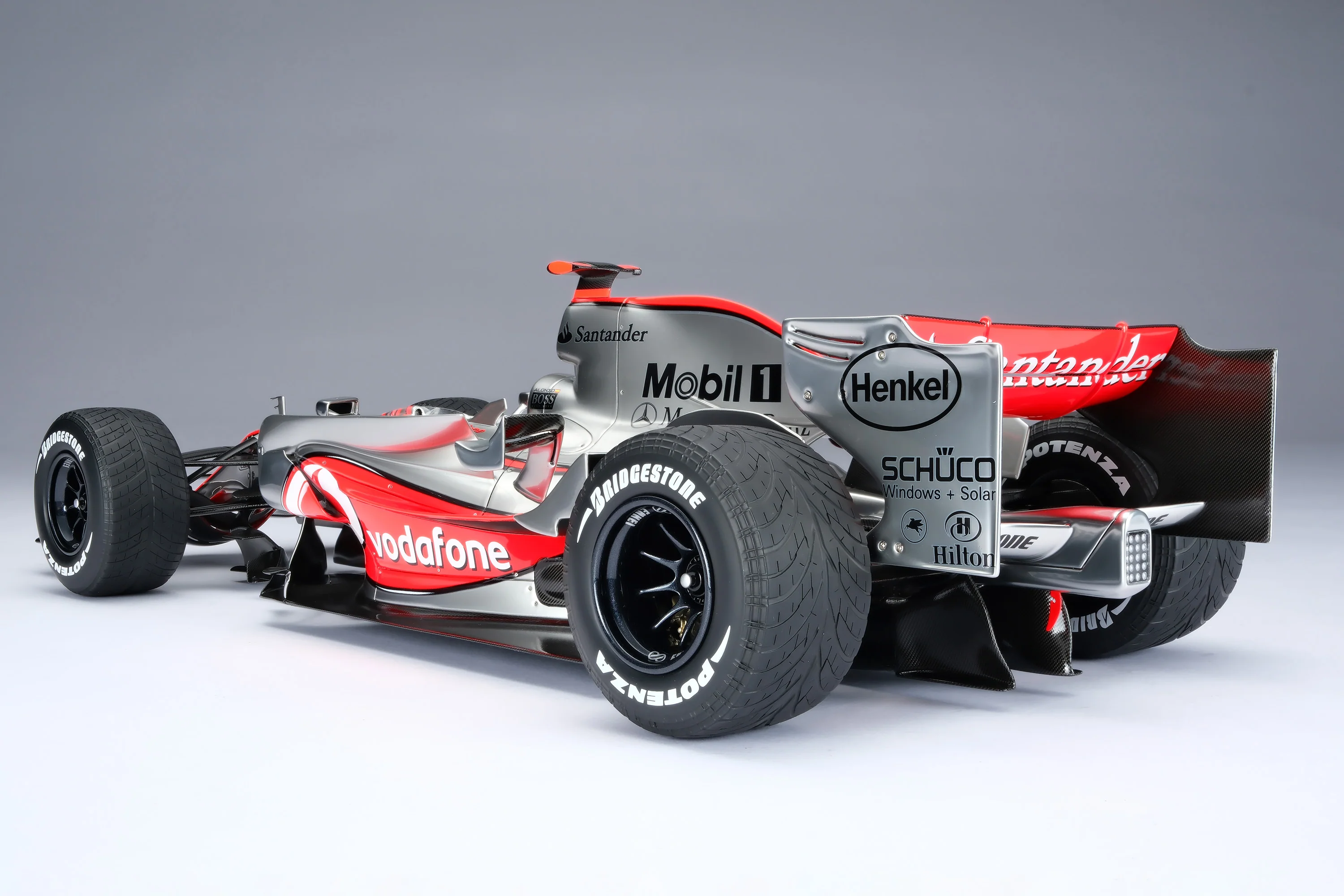 McLaren MP4-22 - 2007 European Grand Prix - Alonso - Image 13