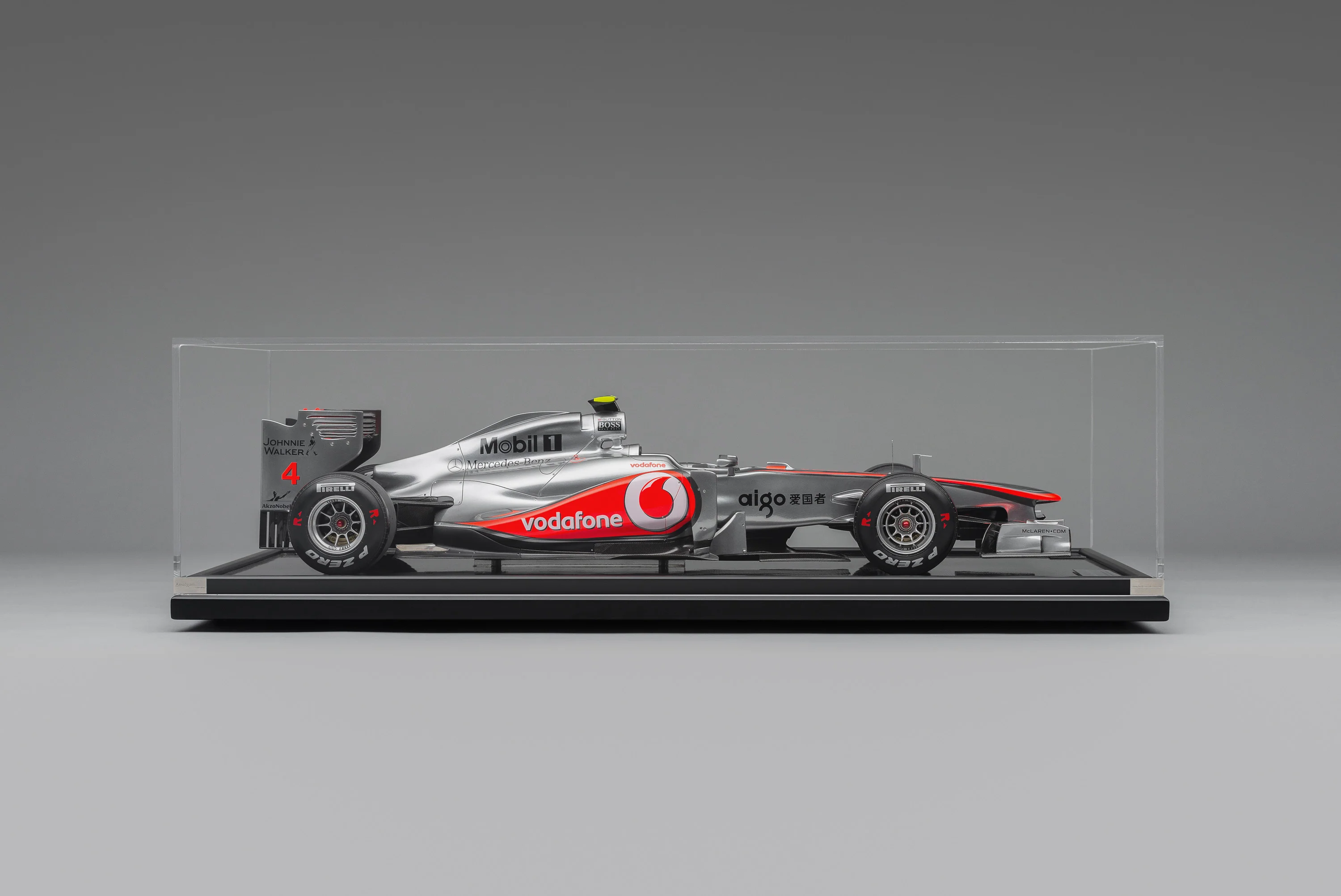 McLaren MP4-26 - 2011 Chinese Grand Prix - Button - Image 15