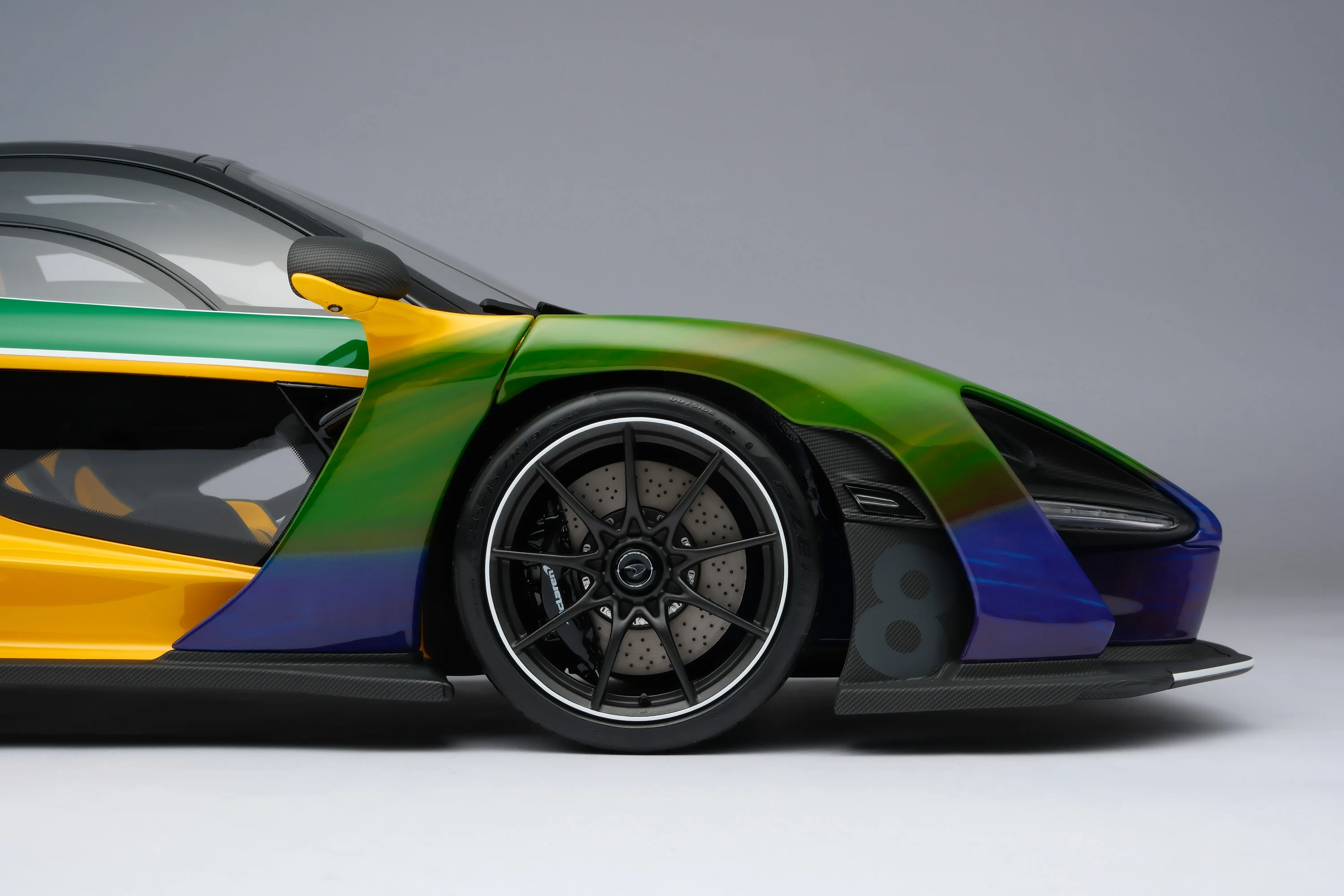 McLaren Senna in Senna Sempre Livery (2024) - Image 21
