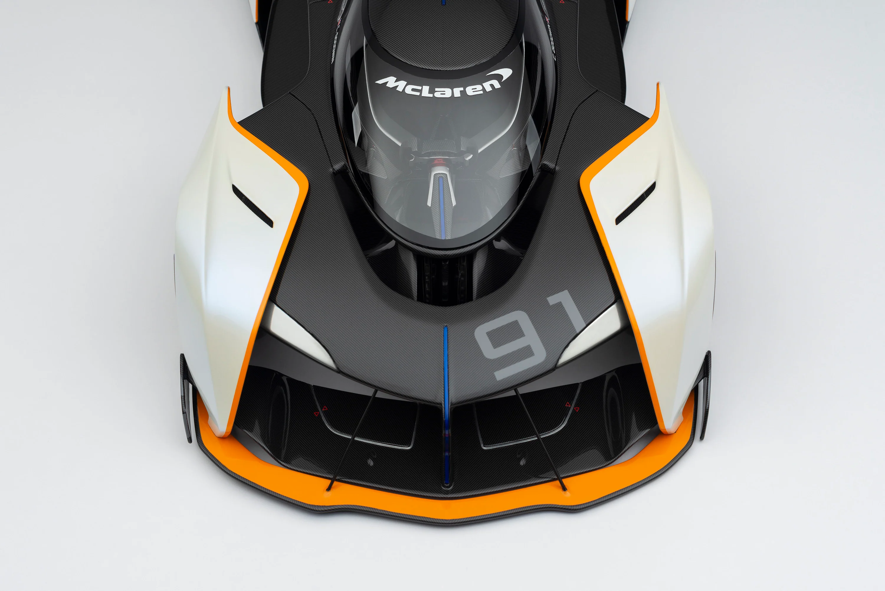 McLaren Ultimate Vision Gran Turismo (2017) - Signed Edition - Image 11