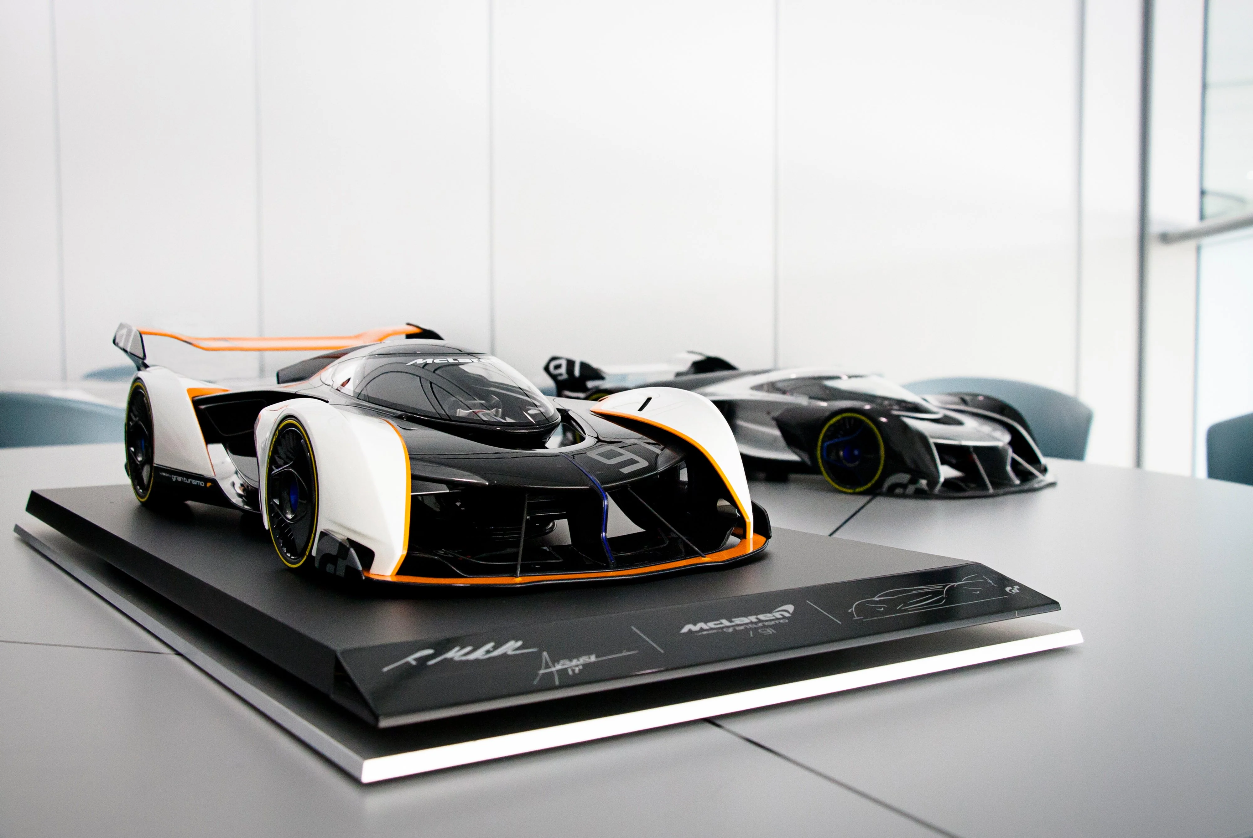 McLaren Ultimate Vision Gran Turismo (2017) - Signed Edition - Image 7