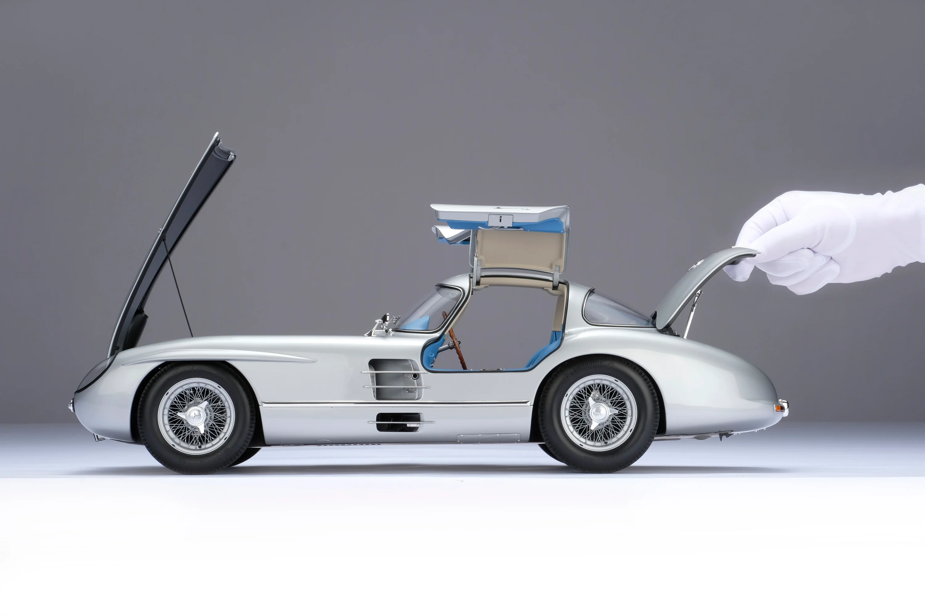 Mercedes-Benz 300 SLR Uhlenhaut Coupe (1955) - Image 13