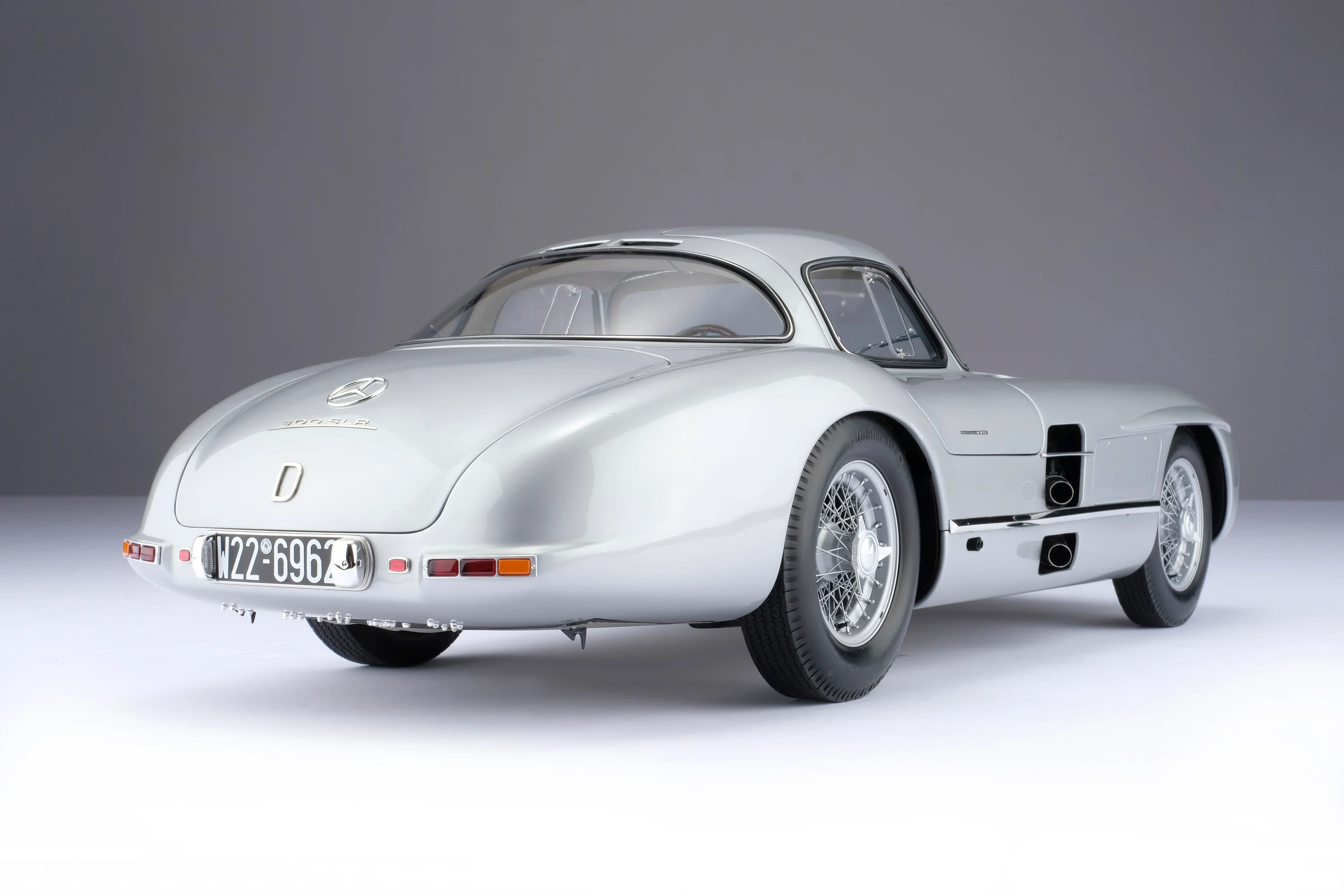 Mercedes-Benz 300 SLR Uhlenhaut Coupe (1955) - Image 18