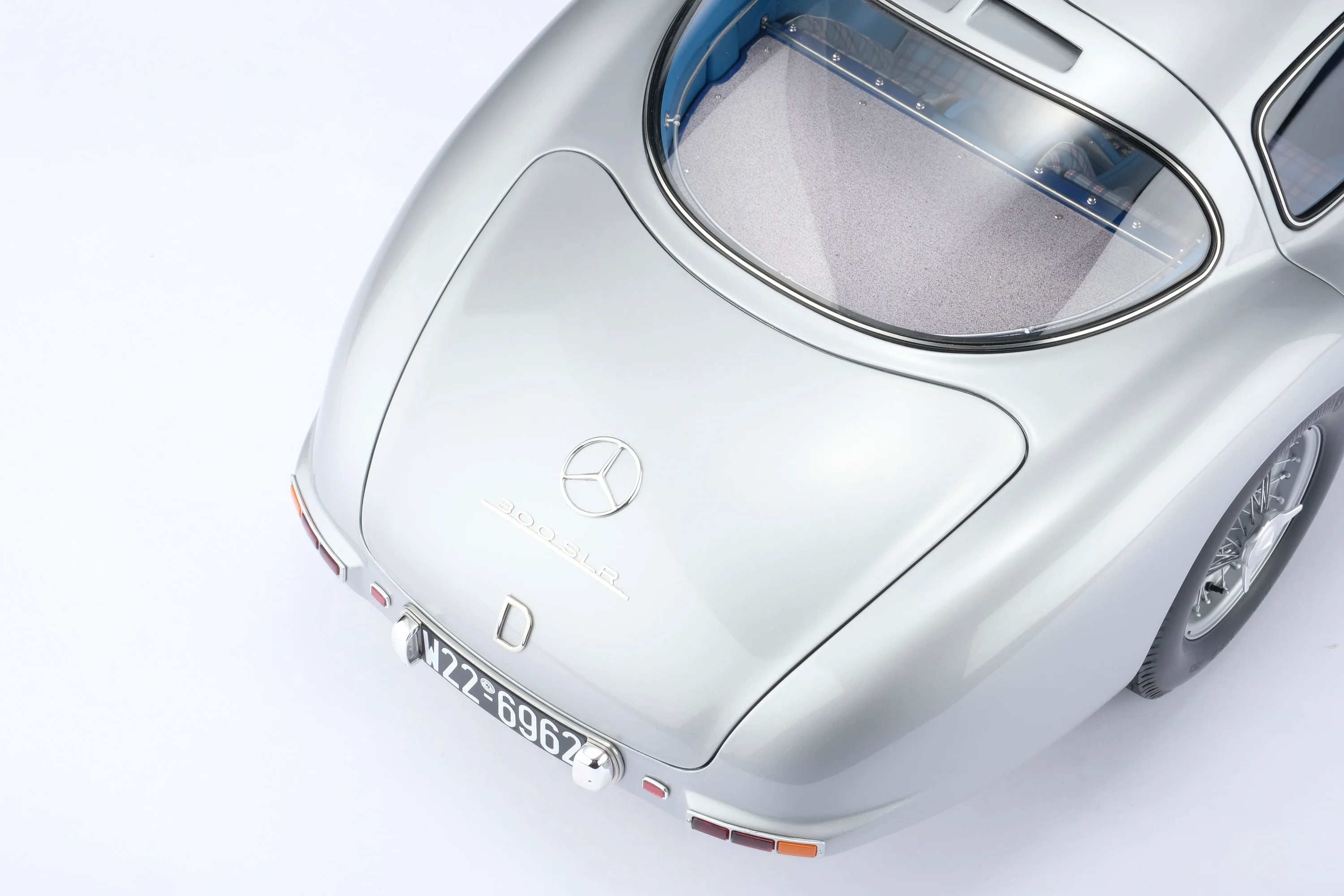Mercedes-Benz 300 SLR Uhlenhaut Coupe (1955) - Image 19