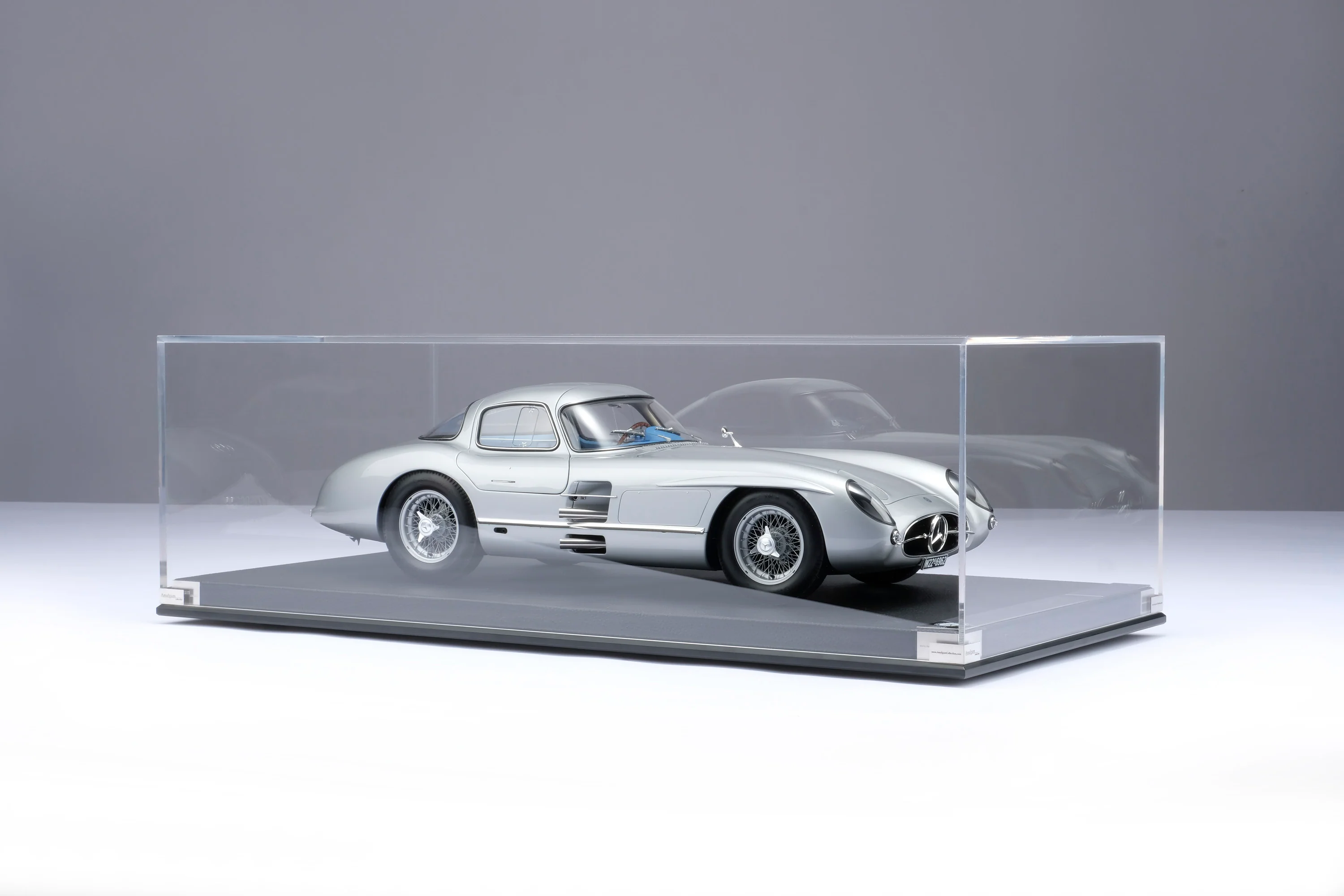 Mercedes-Benz 300 SLR Uhlenhaut Coupe (1955) - Image 22