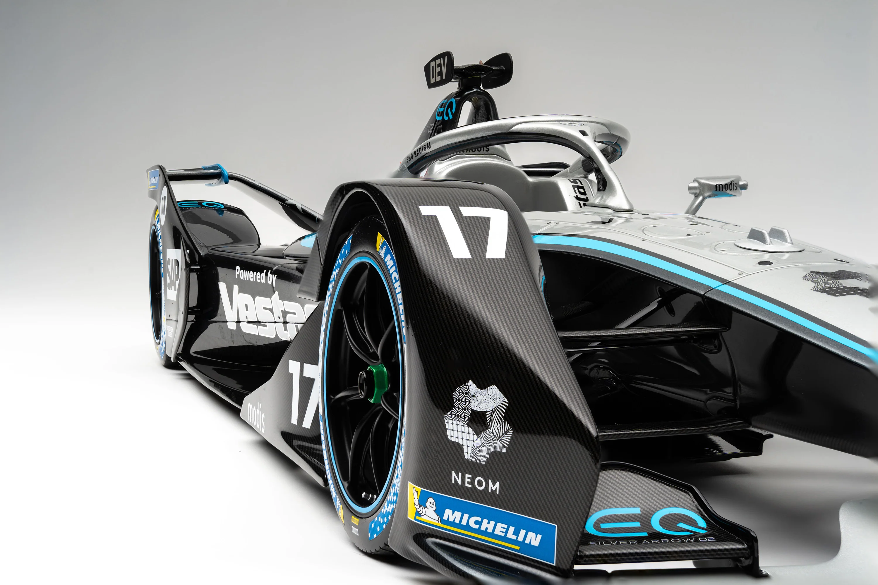 Mercedes-EQ Silver Arrow 02 (2020-21) - Gen2 Season 7 - Image 9