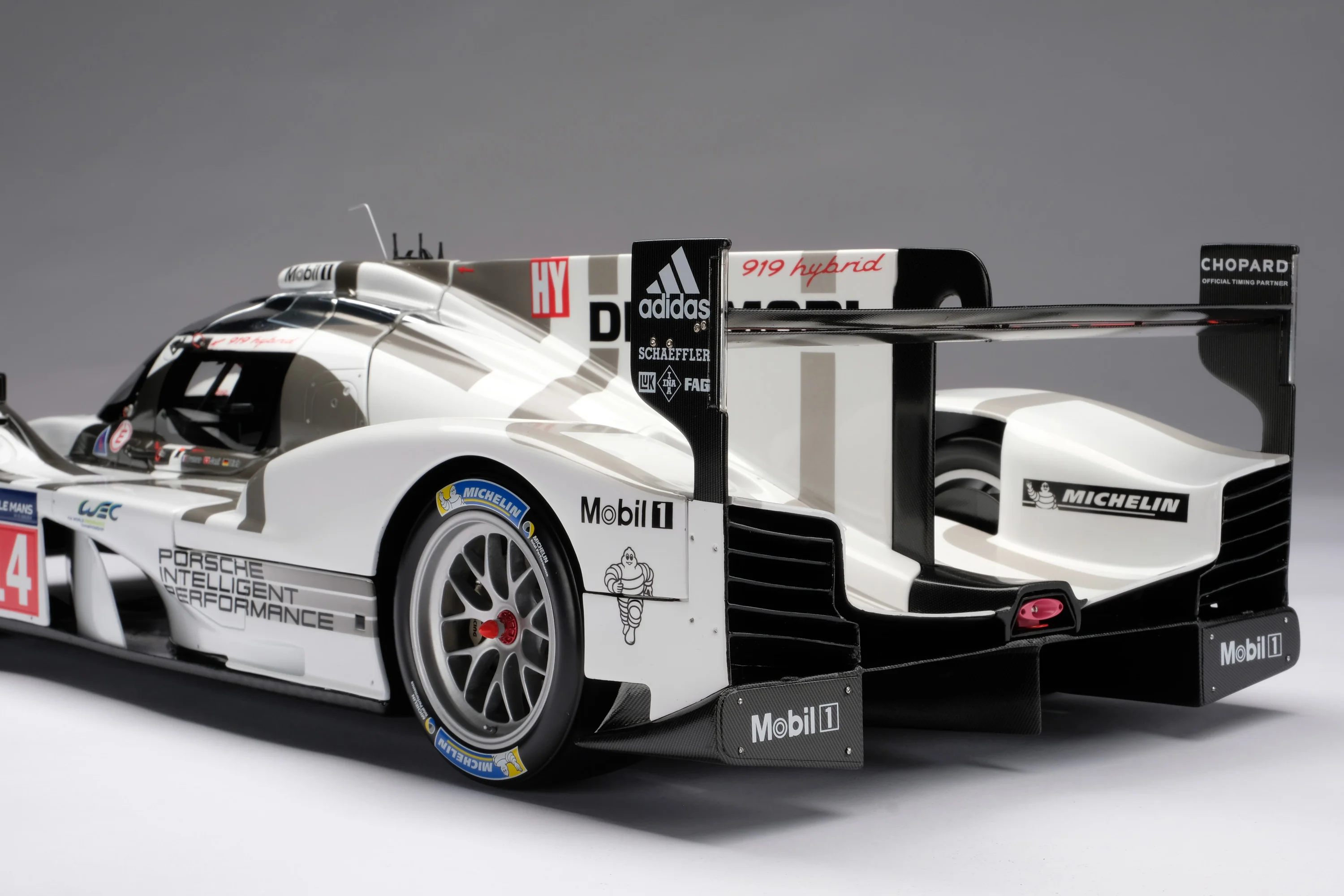 Porsche 919 Hybrid - 2014 Le Mans - Image 13