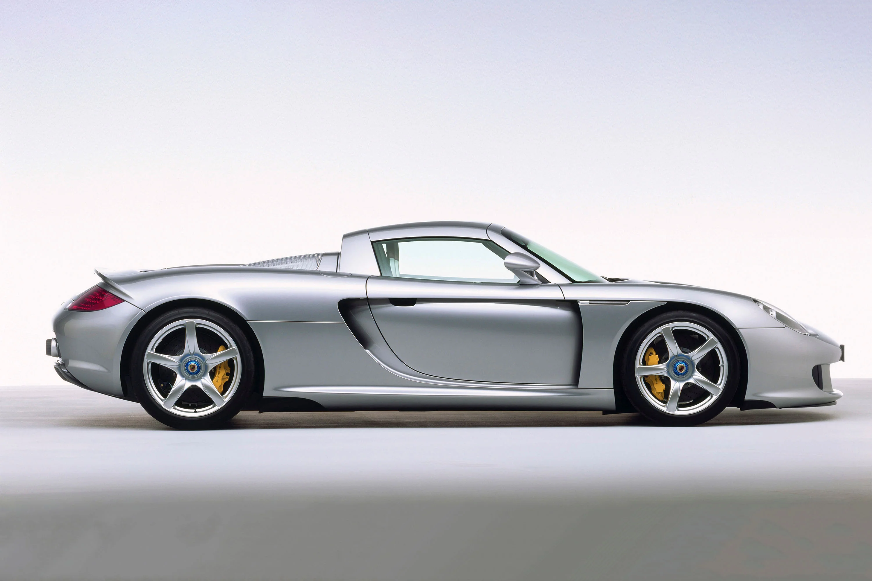 Porsche Carrera GT - Image 4