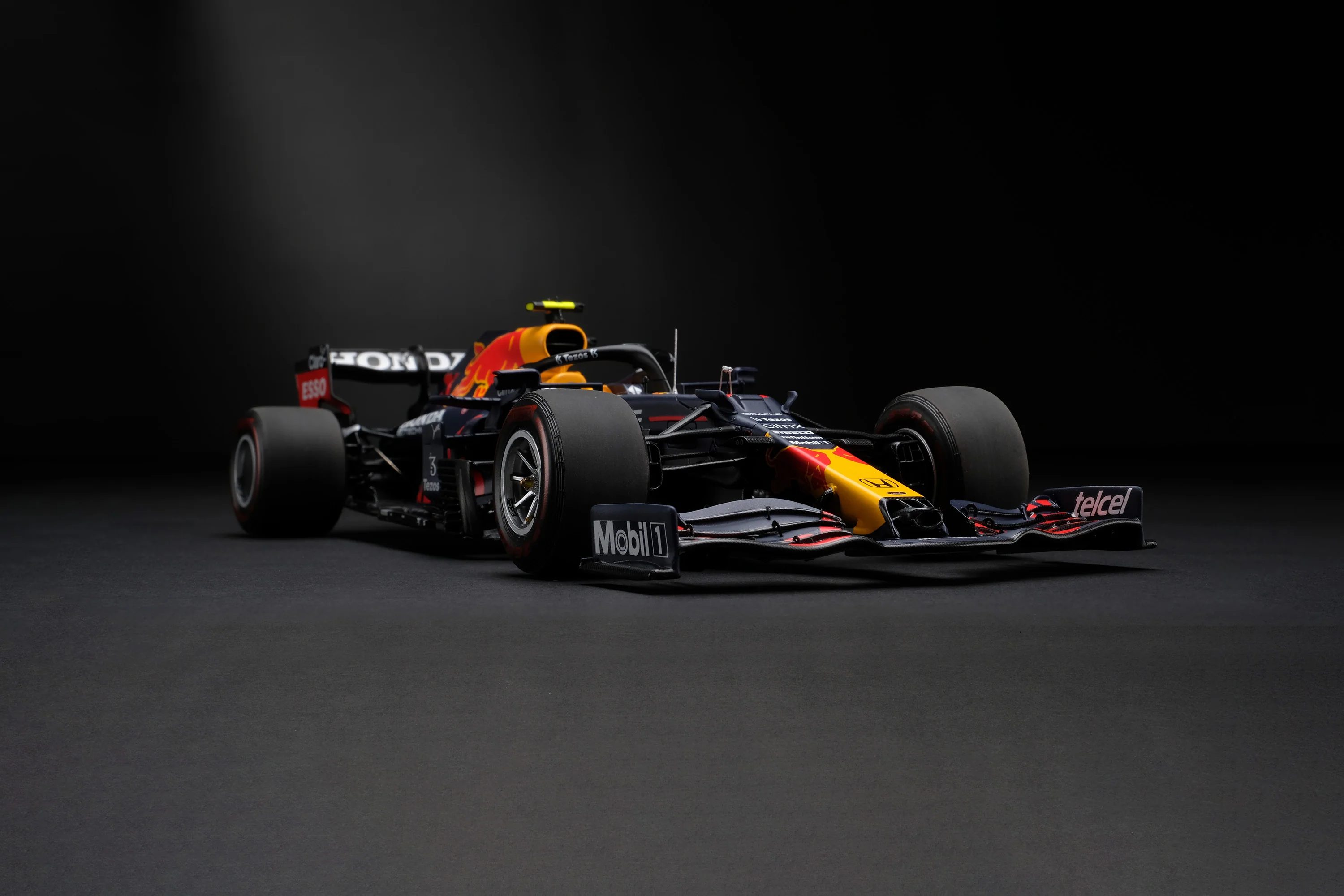 Red Bull Racing Honda RB16B - 2021 Abu Dhabi Grand Prix - Image 2