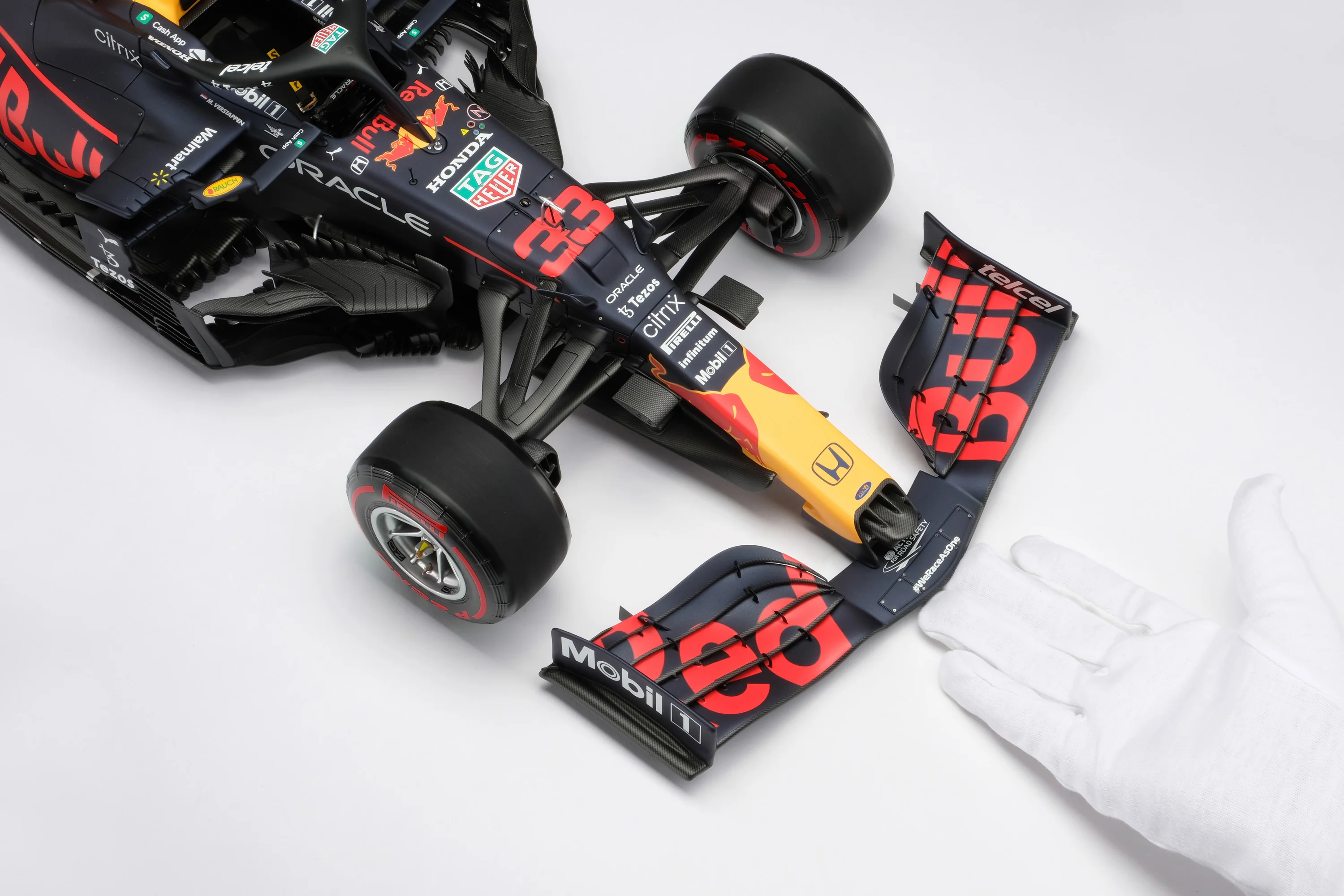 Red Bull Racing Honda RB16B - 2021 Abu Dhabi Grand Prix - Image 21