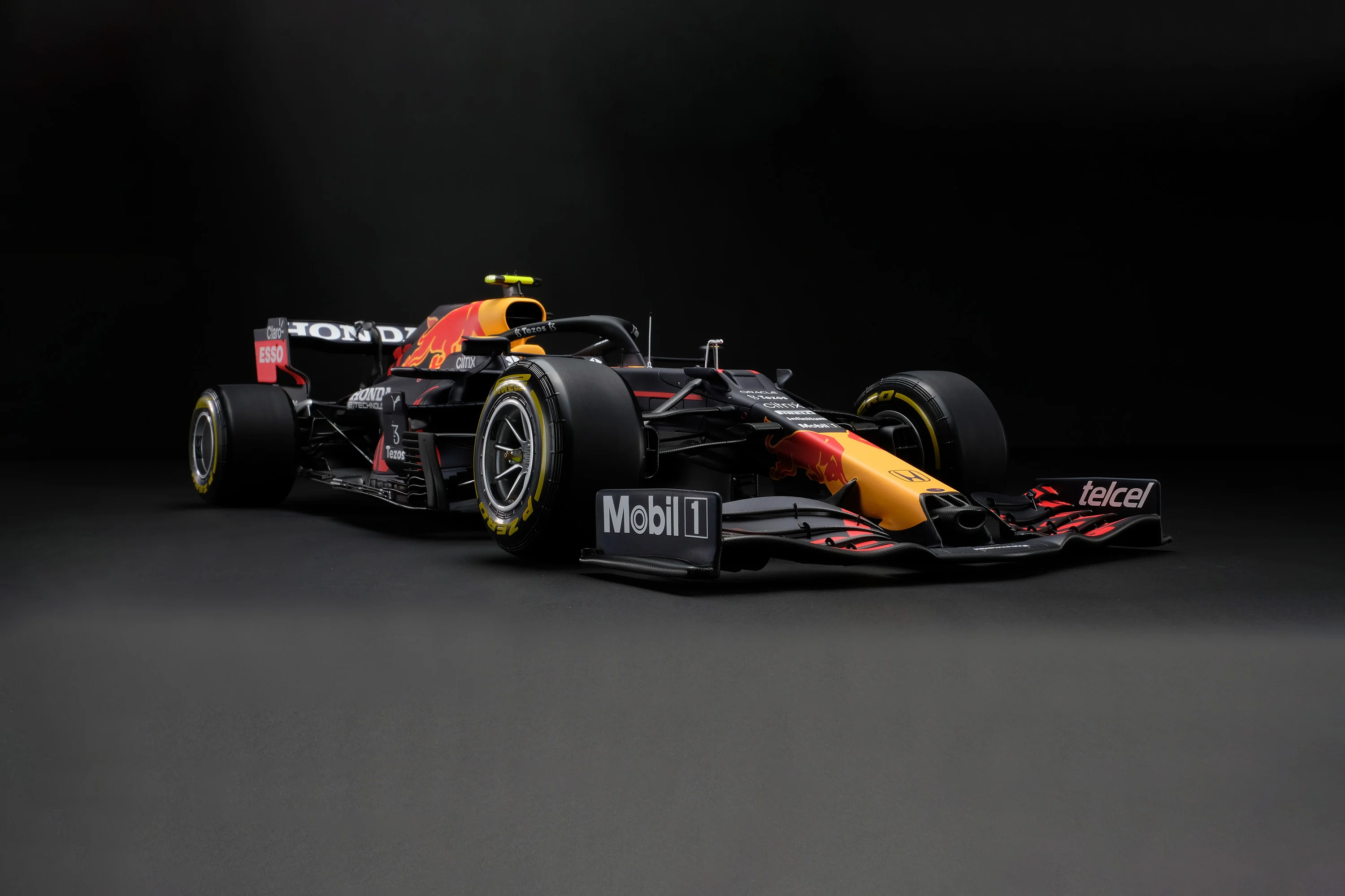 Red Bull Racing Honda RB16B - 2021 Abu Dhabi Grand Prix - Image 32