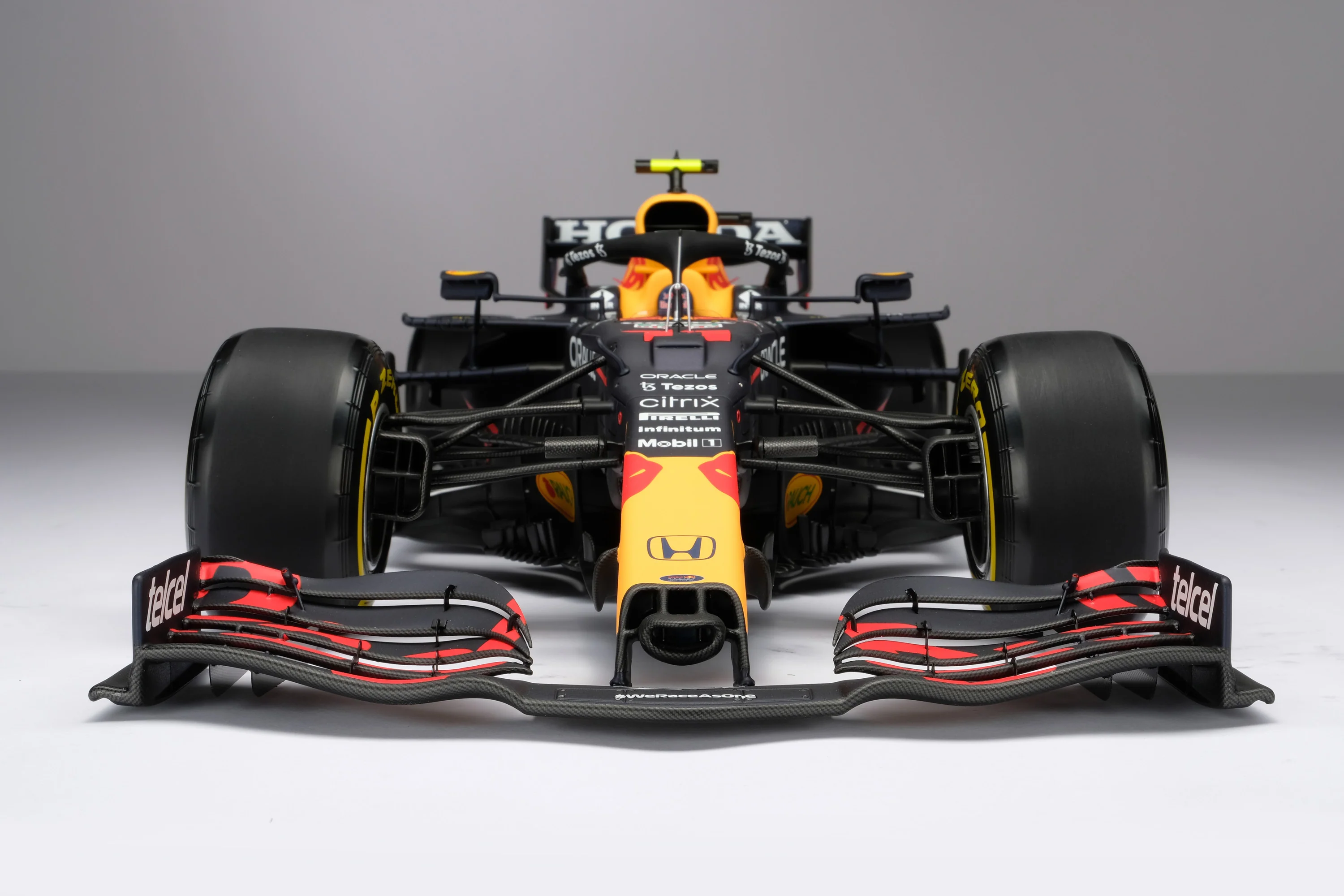 Red Bull Racing Honda RB16B - 2021 Abu Dhabi Grand Prix - Image 4
